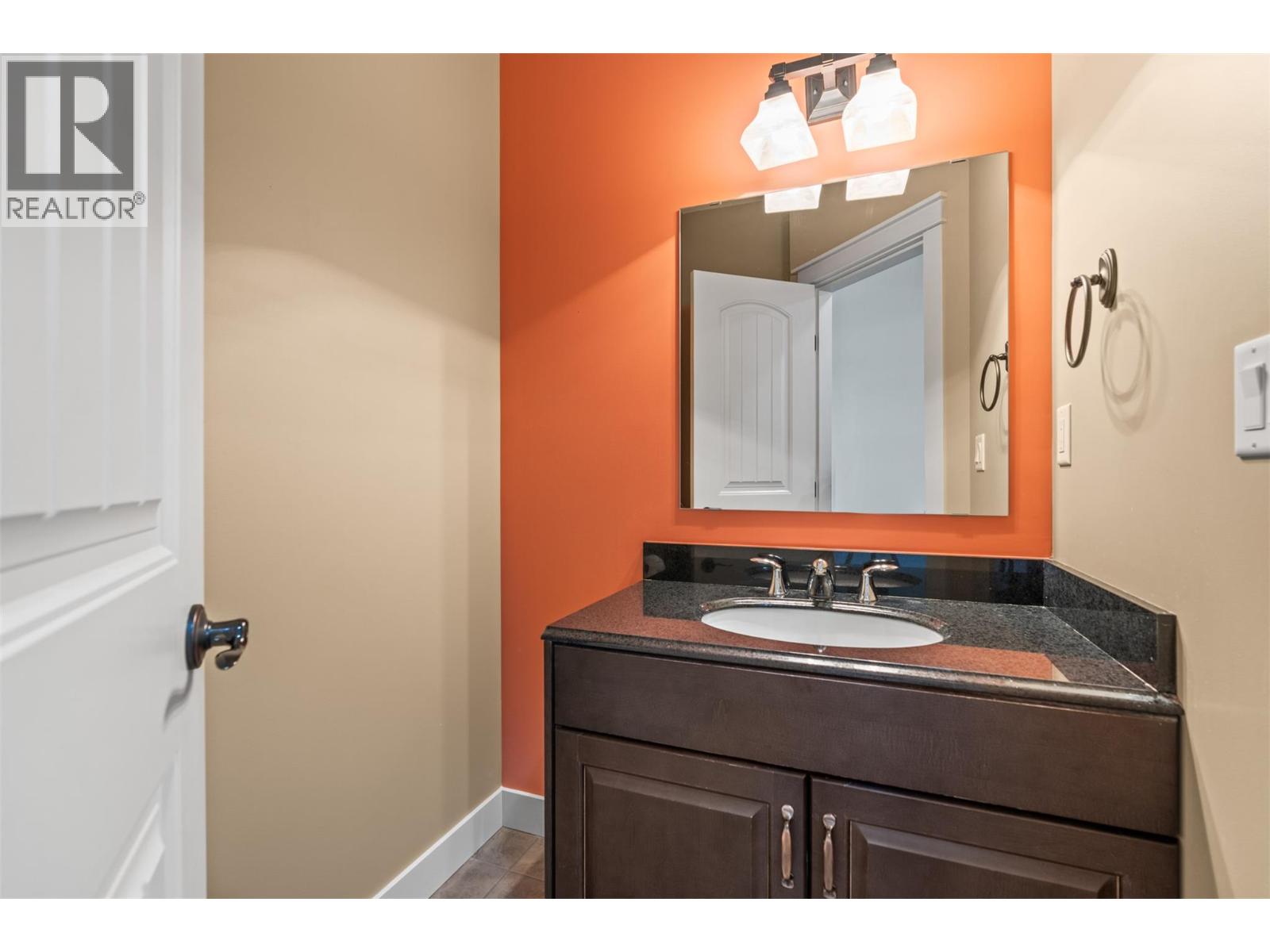 1000 Mt. Ida Drive Unit# 7, Vernon