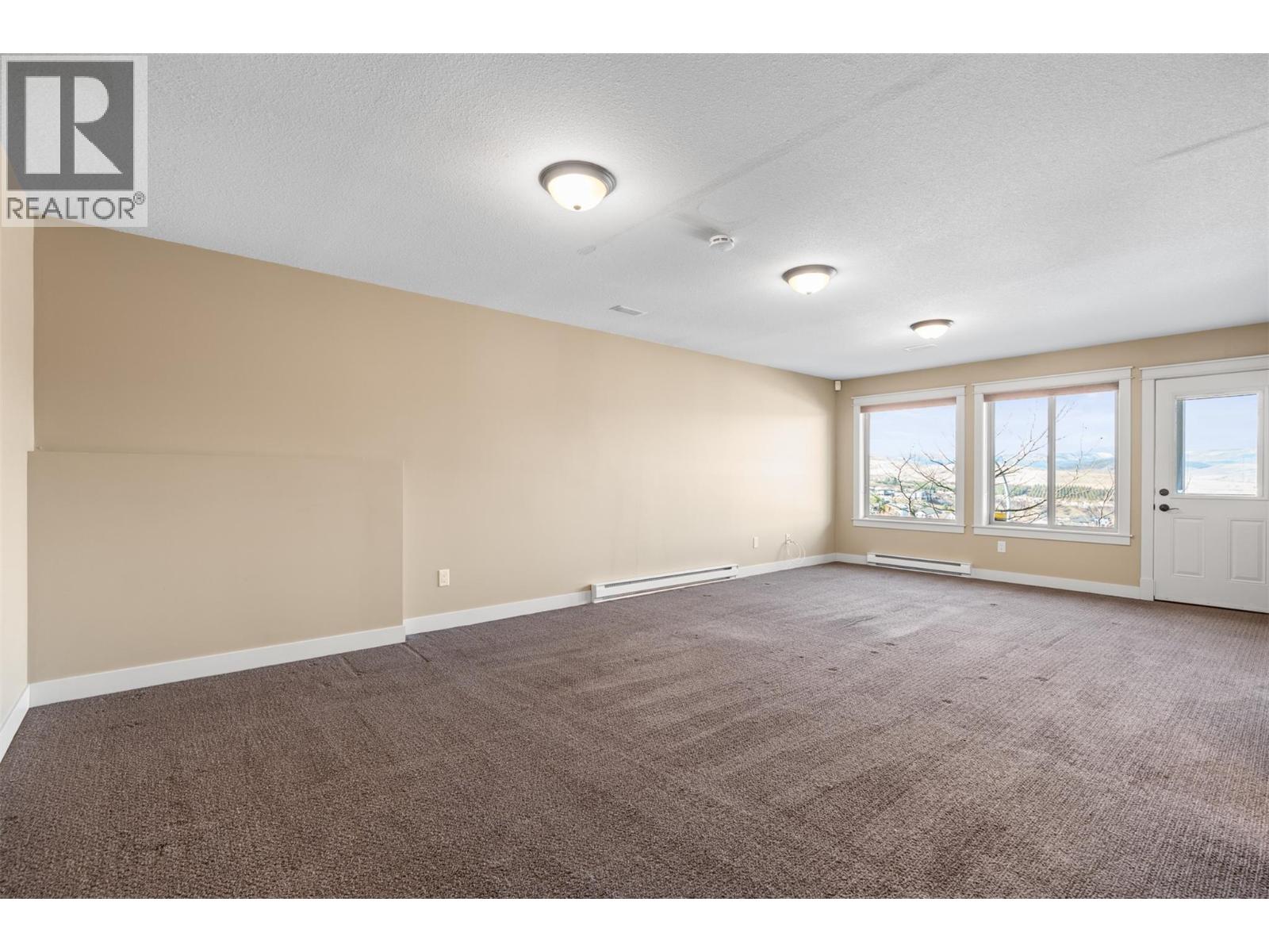 1000 Mt. Ida Drive Unit# 7, Vernon