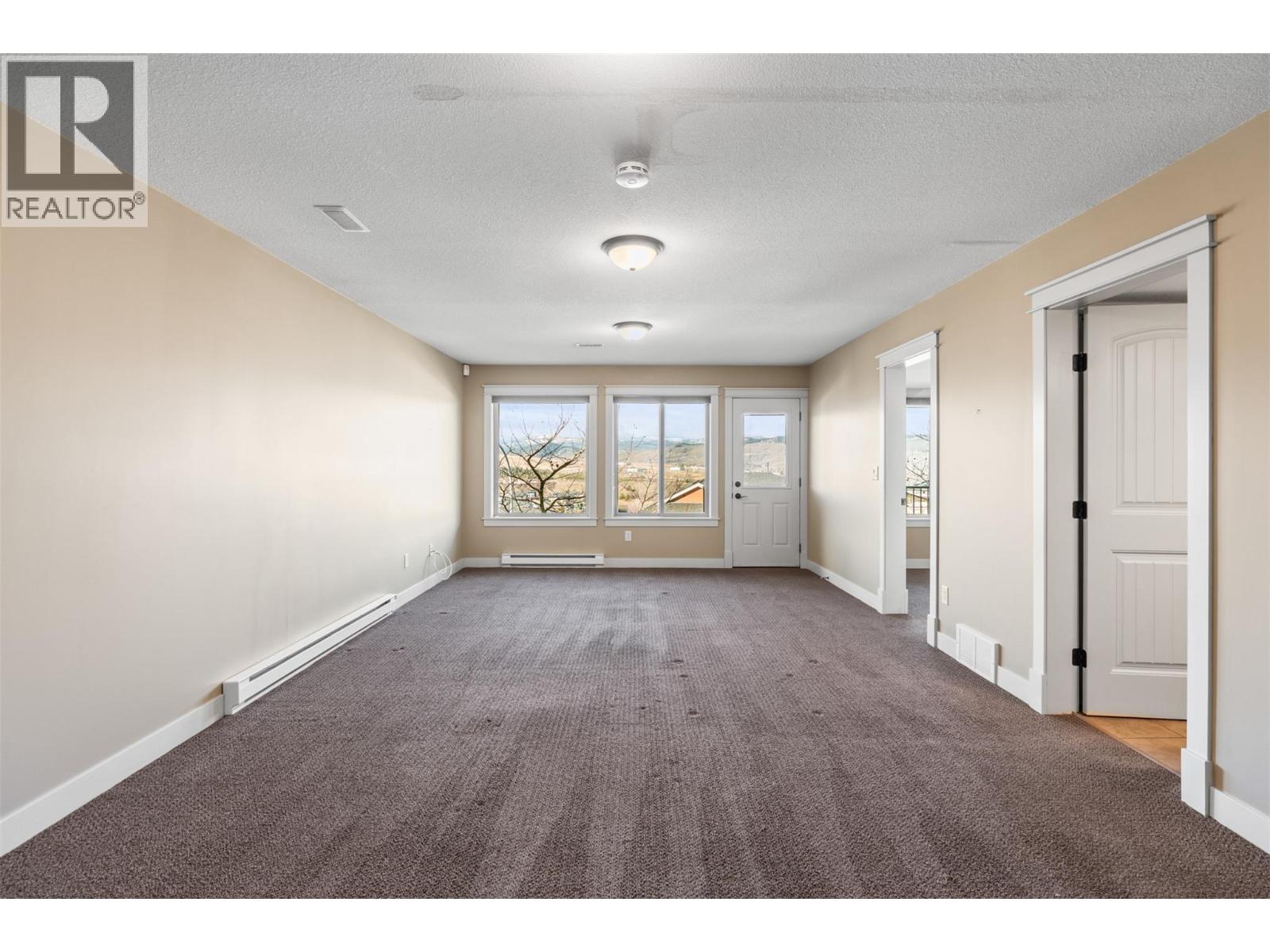 1000 Mt. Ida Drive Unit# 7, Vernon