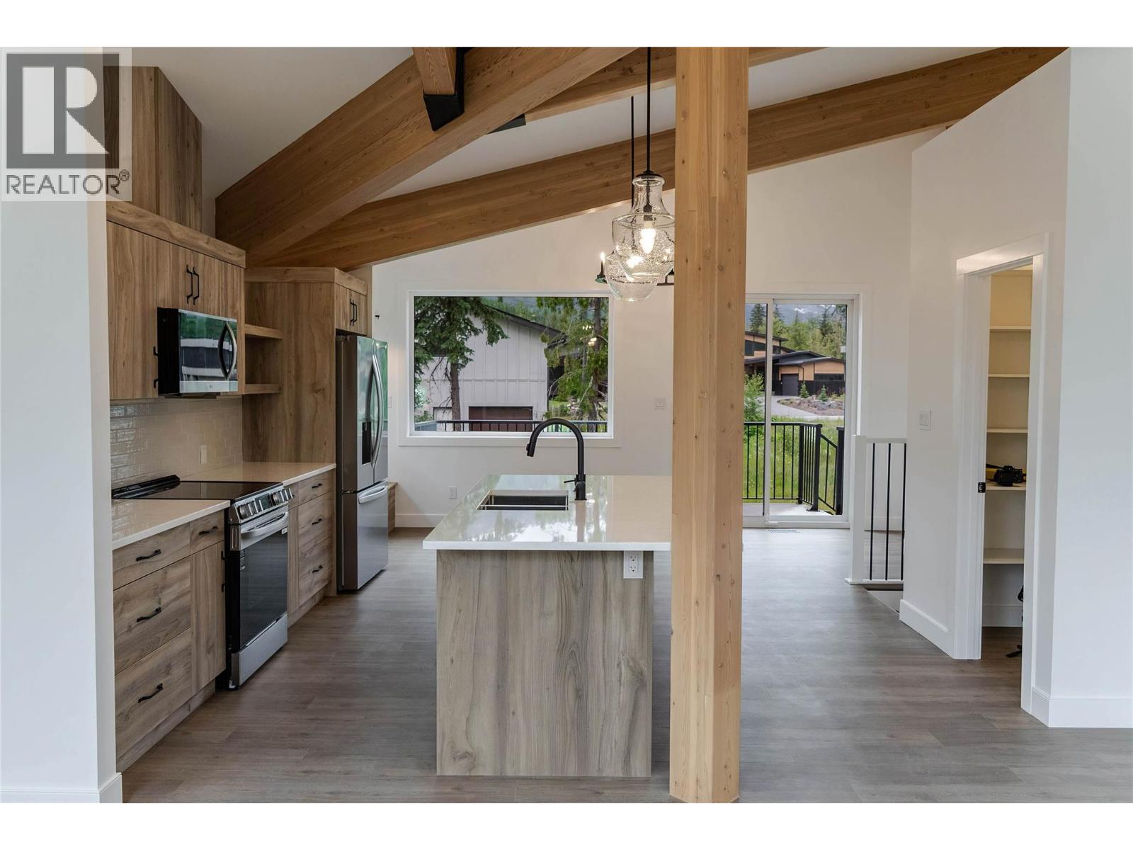 2 Huckleberry Place, Fernie