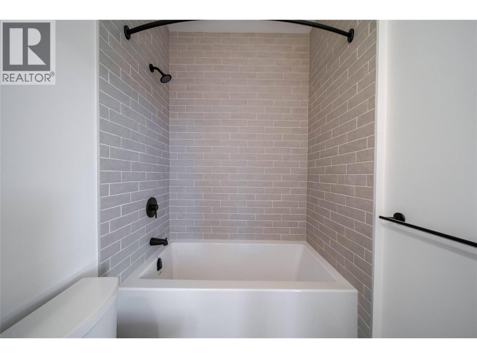 2 Huckleberry Place, Fernie