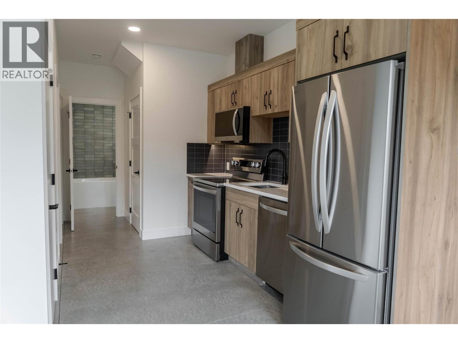 2 Huckleberry Place, Fernie