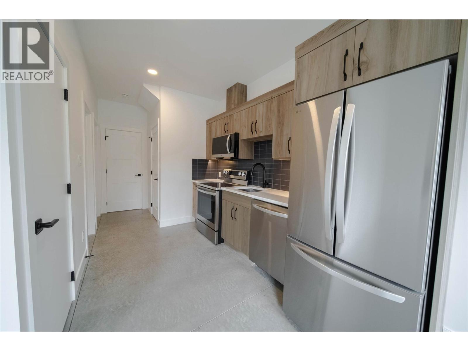 2 Huckleberry Place, Fernie