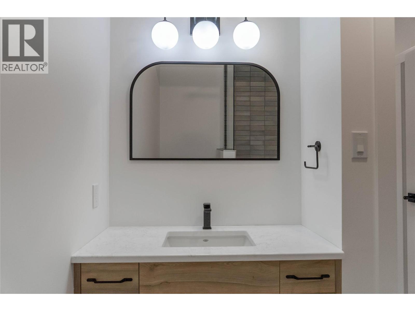 2 Huckleberry Place, Fernie