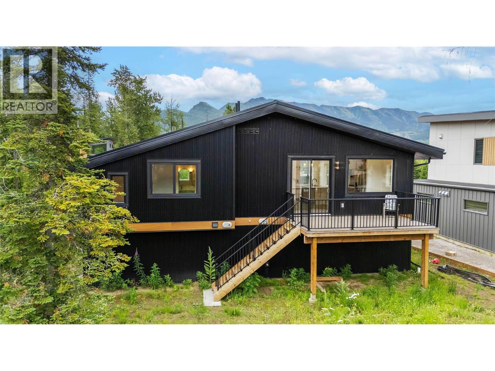 2 Huckleberry Place, Fernie