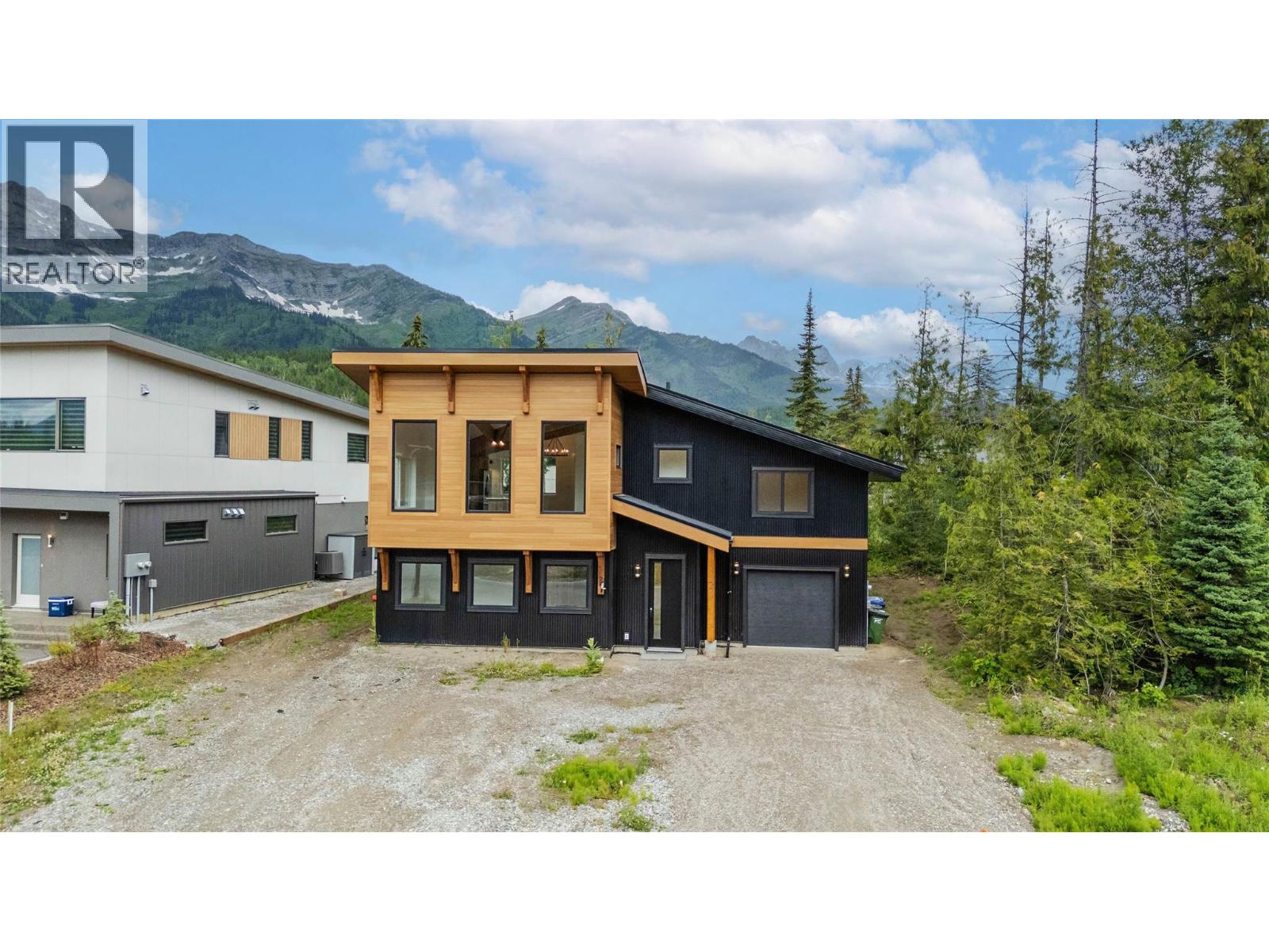 2 Huckleberry Place, Fernie