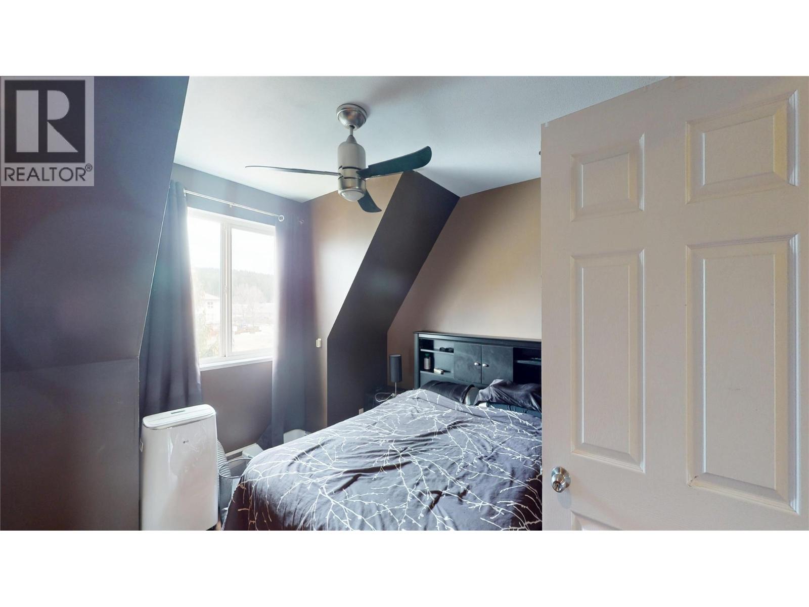 1004 23RD Avenue N Unit# 214, Cranbrook