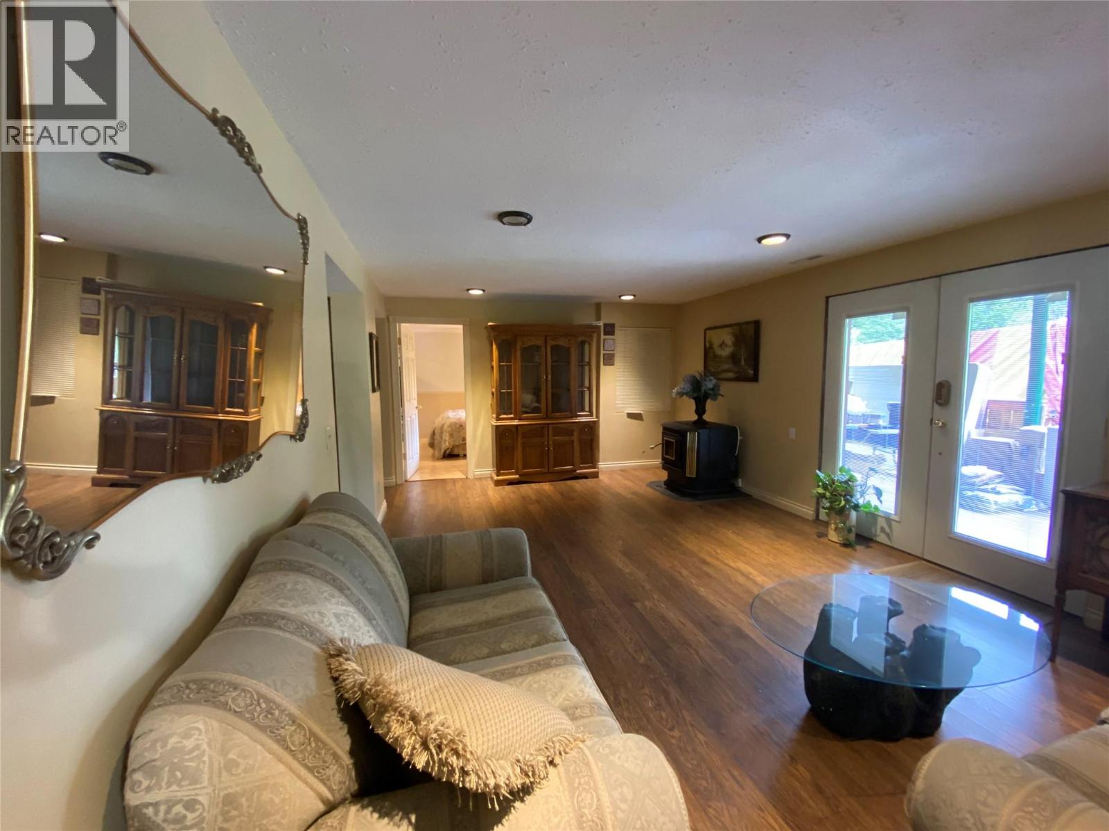 4405 Erie Ross-Spur Road, Salmo