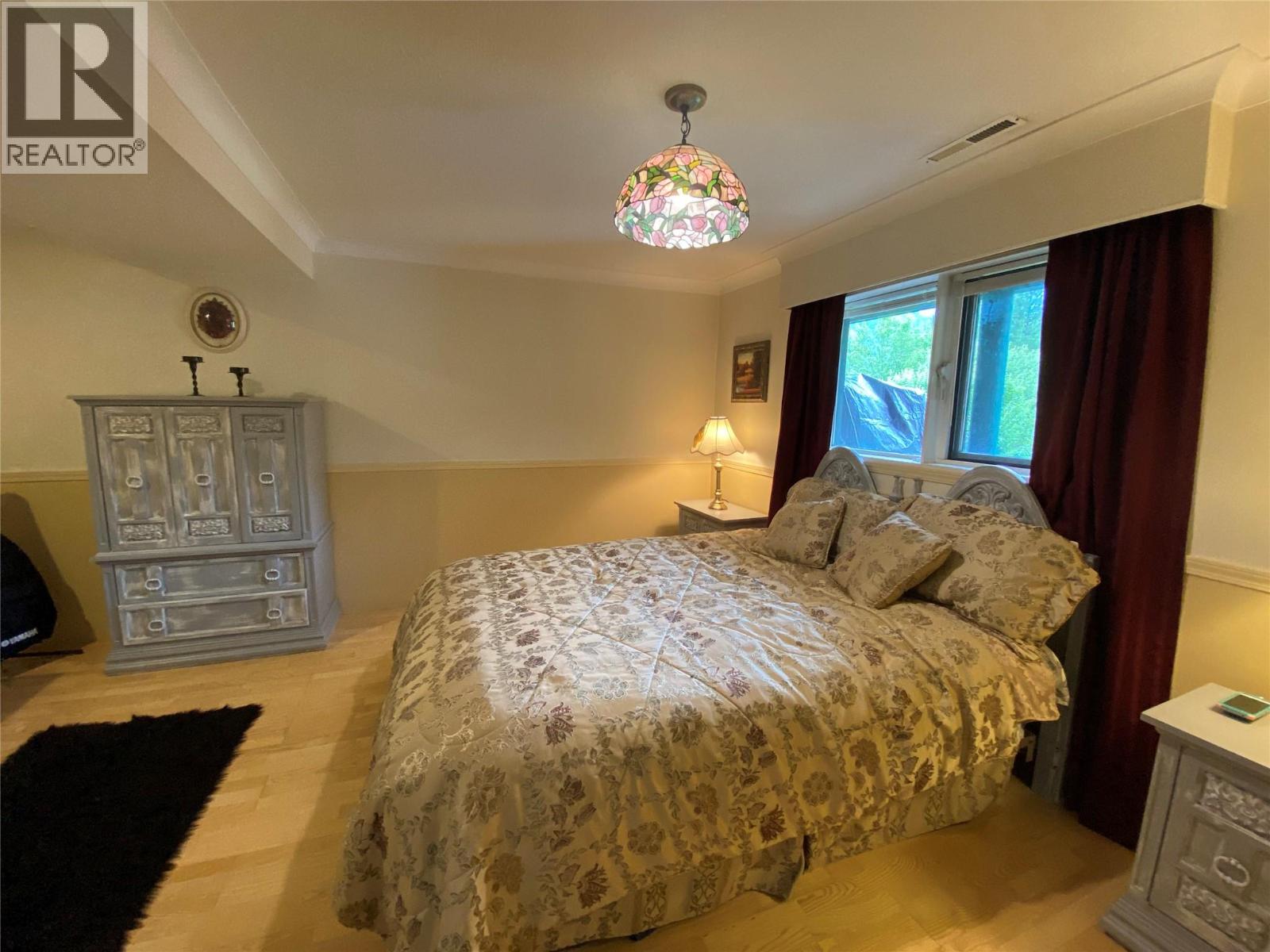 4405 Erie Ross-Spur Road, Salmo