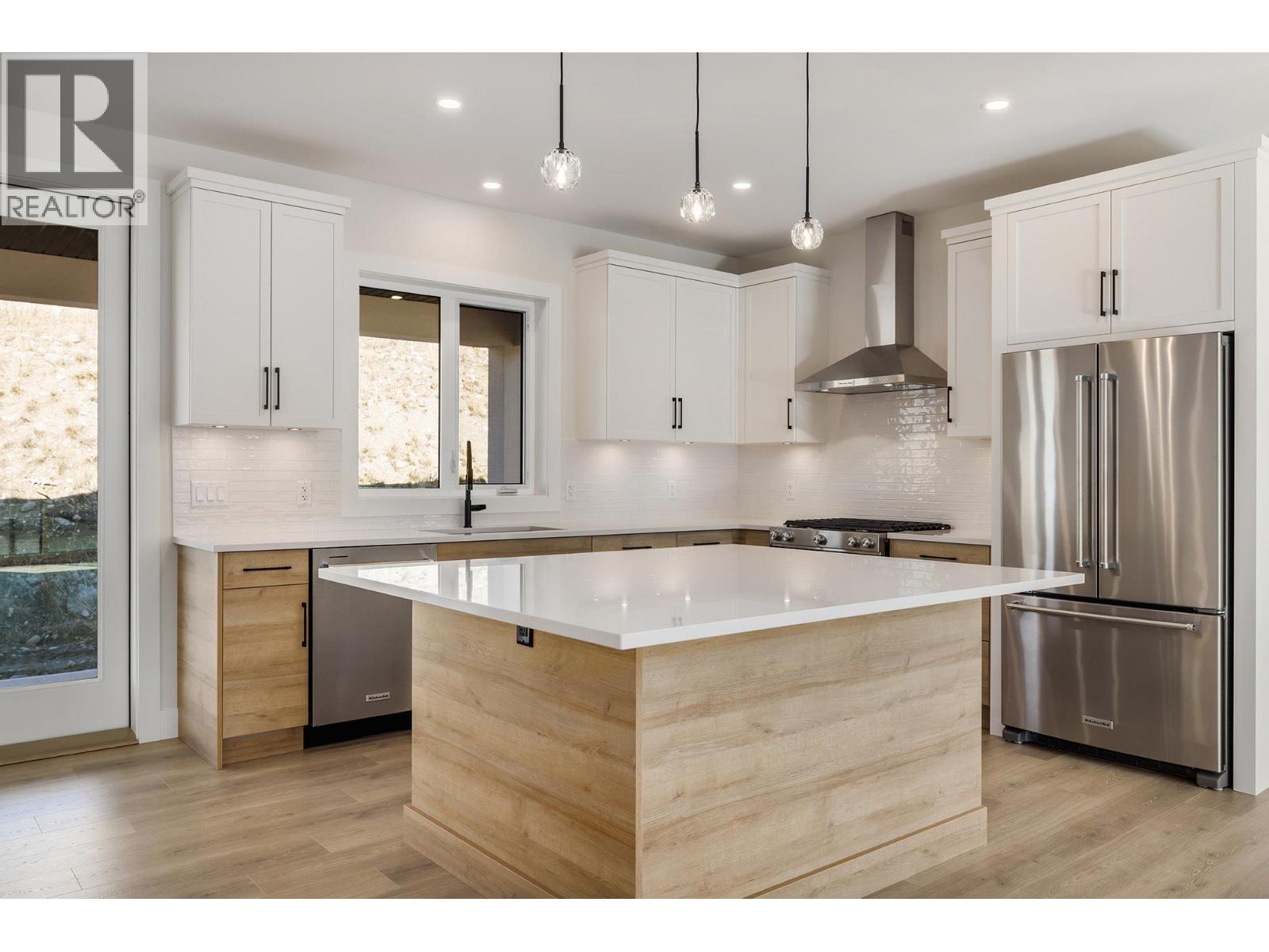 796 Kuipers Crescent Crescent Unit# 27, Kelowna