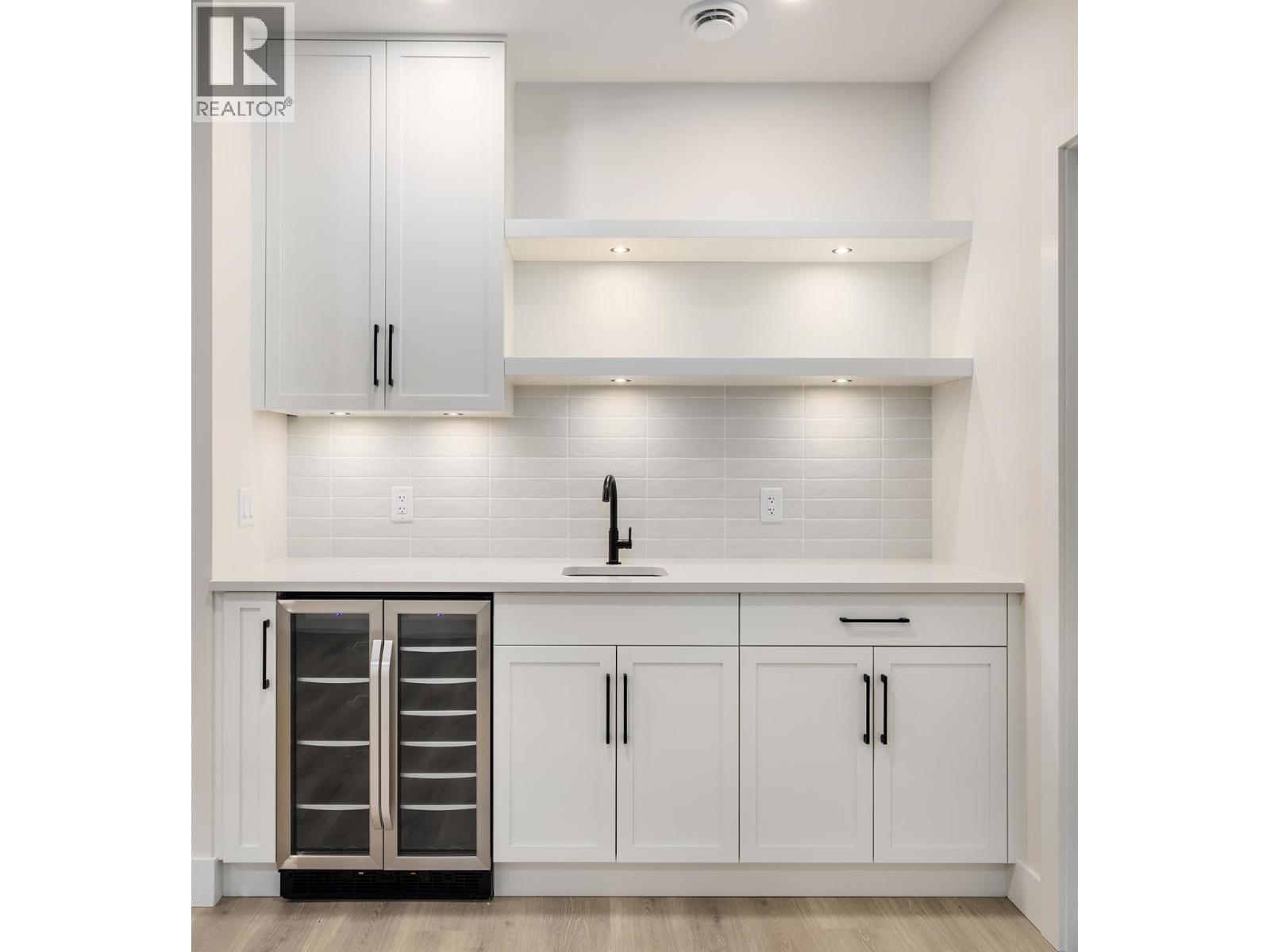 796 Kuipers Crescent Crescent Unit# 24, Kelowna