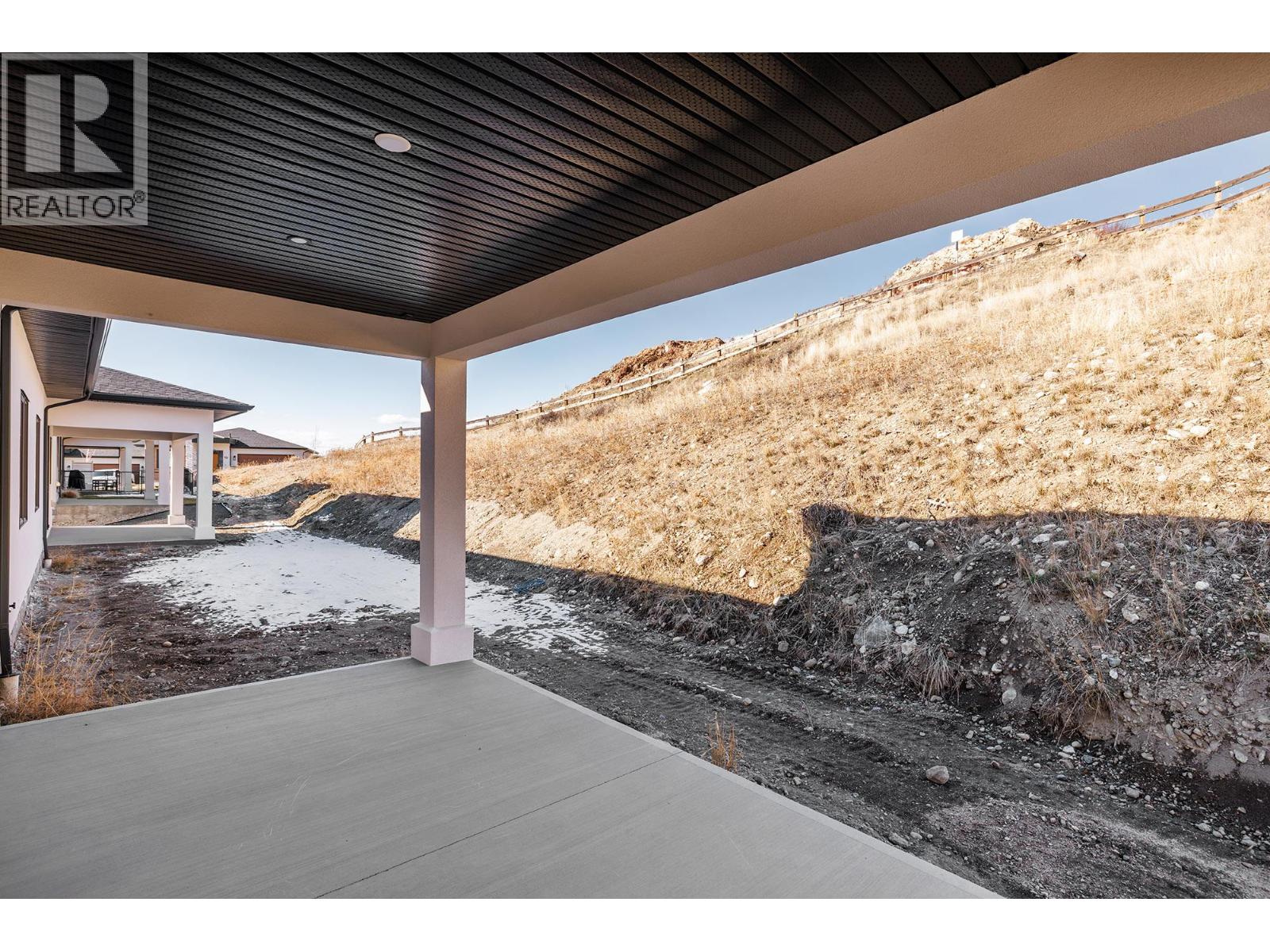 796 Kuipers Crescent Crescent Unit# 24, Kelowna