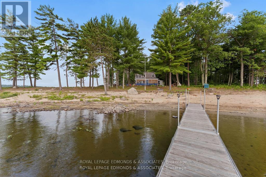 0 WABEWAWA ISLAND - 37