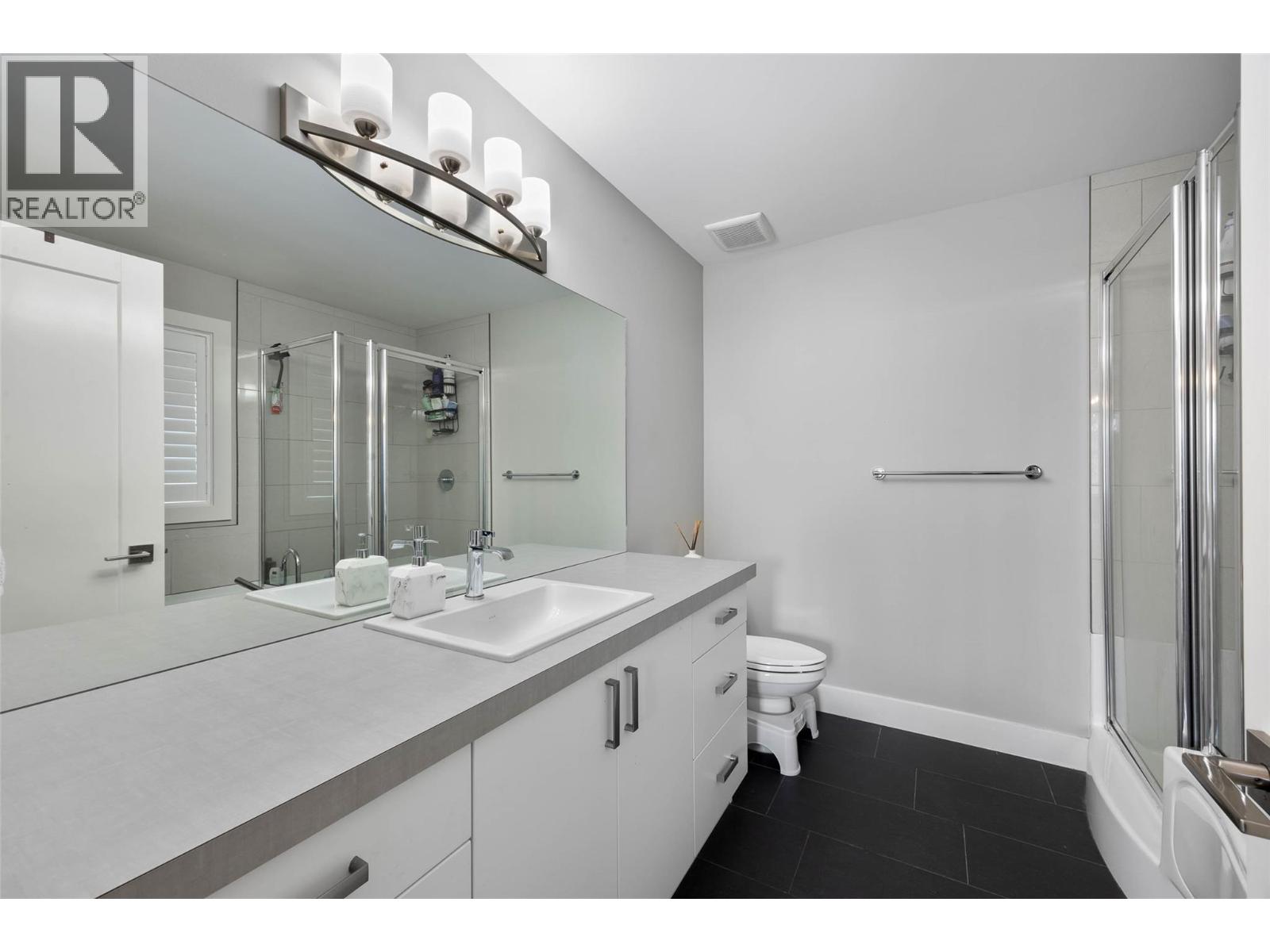 733 HAYWARD Place, Kamloops