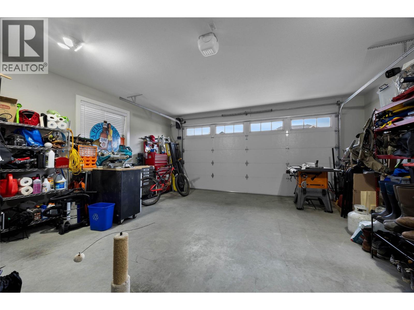 733 HAYWARD Place, Kamloops