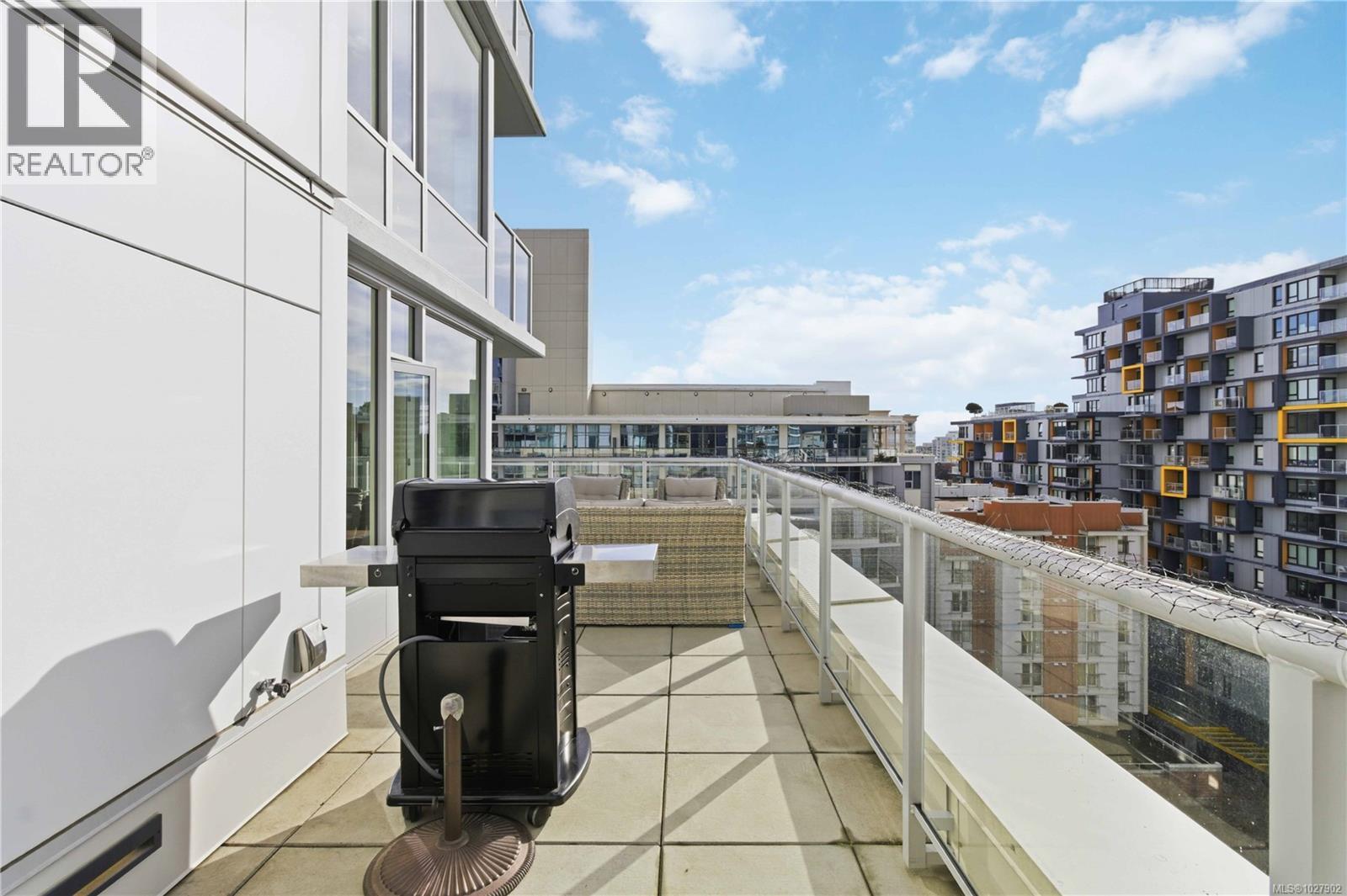 #1001 848 YATES ST - 35