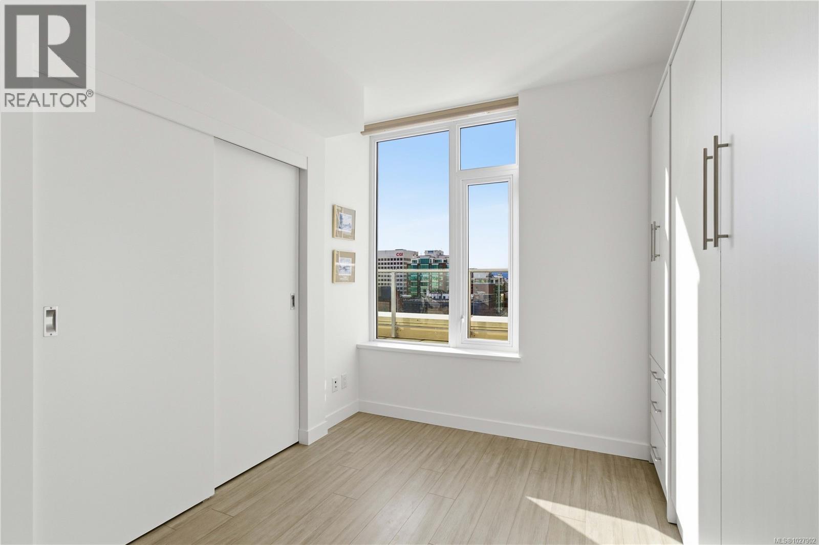 #1001 848 YATES ST - 20