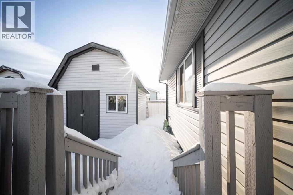 176 Mckinlay Crescent, Fort McMurray