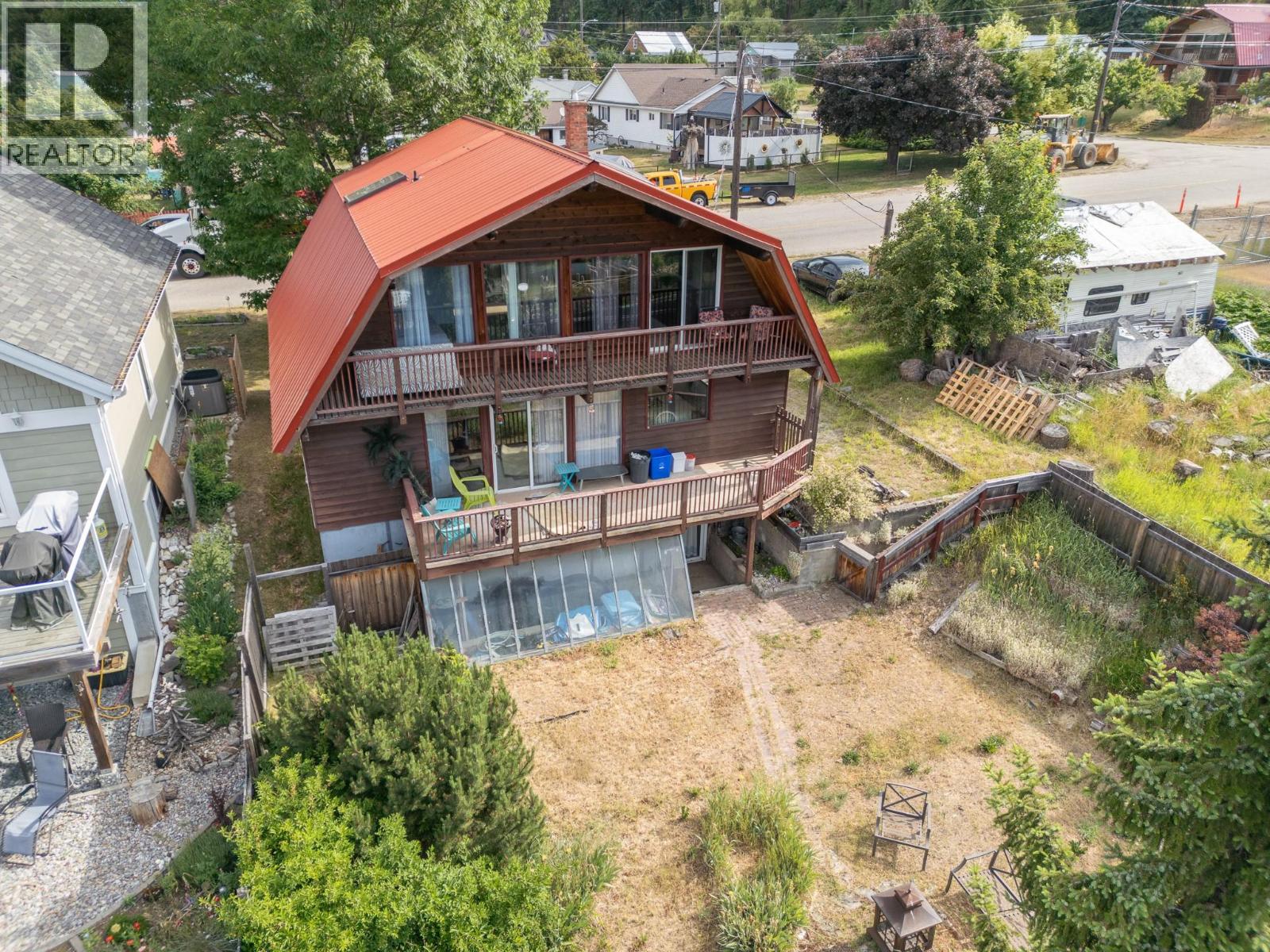 309 FOWLER Street, Riondel