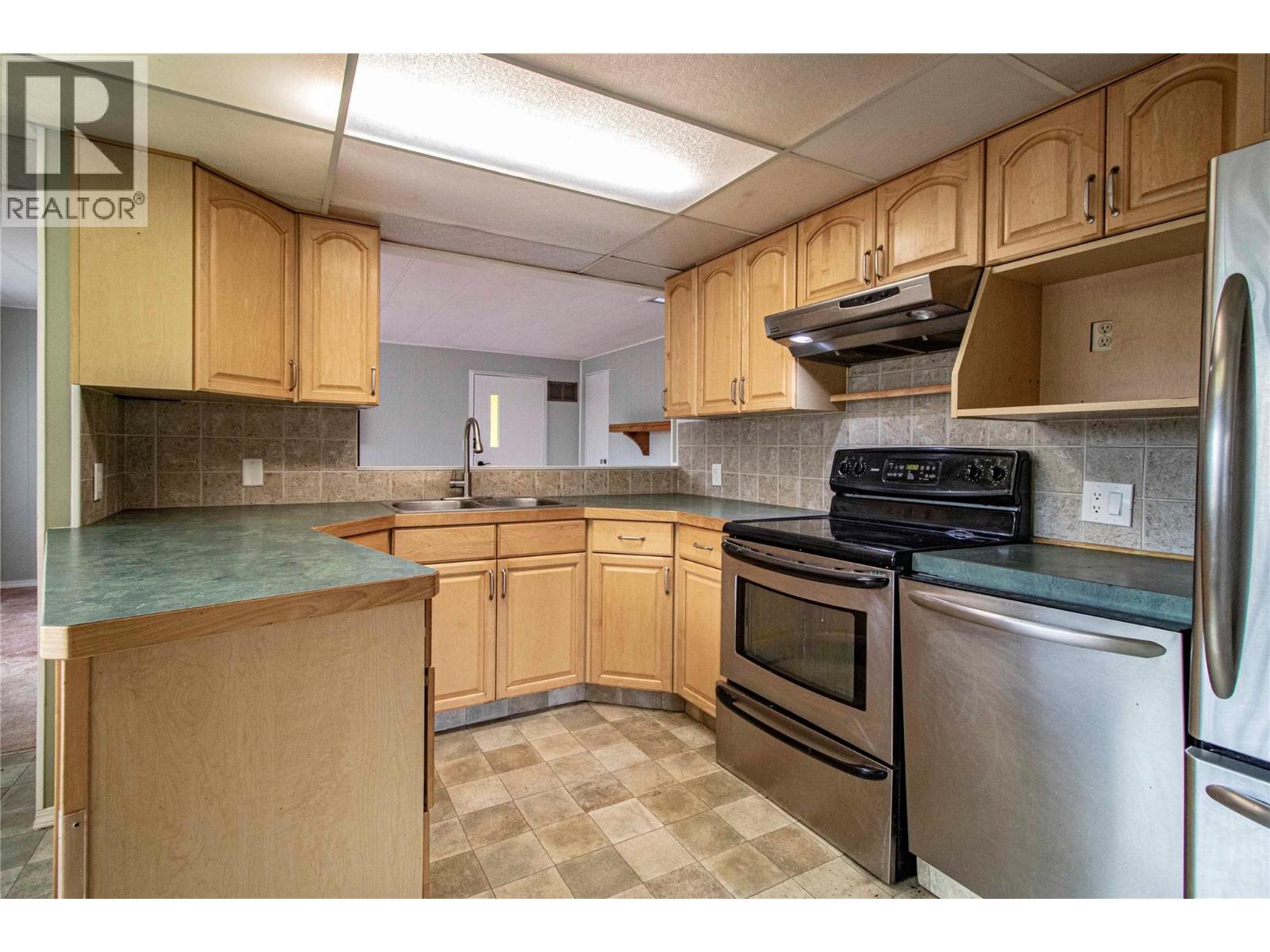 7171 ISLAND WAY Road, Oliver