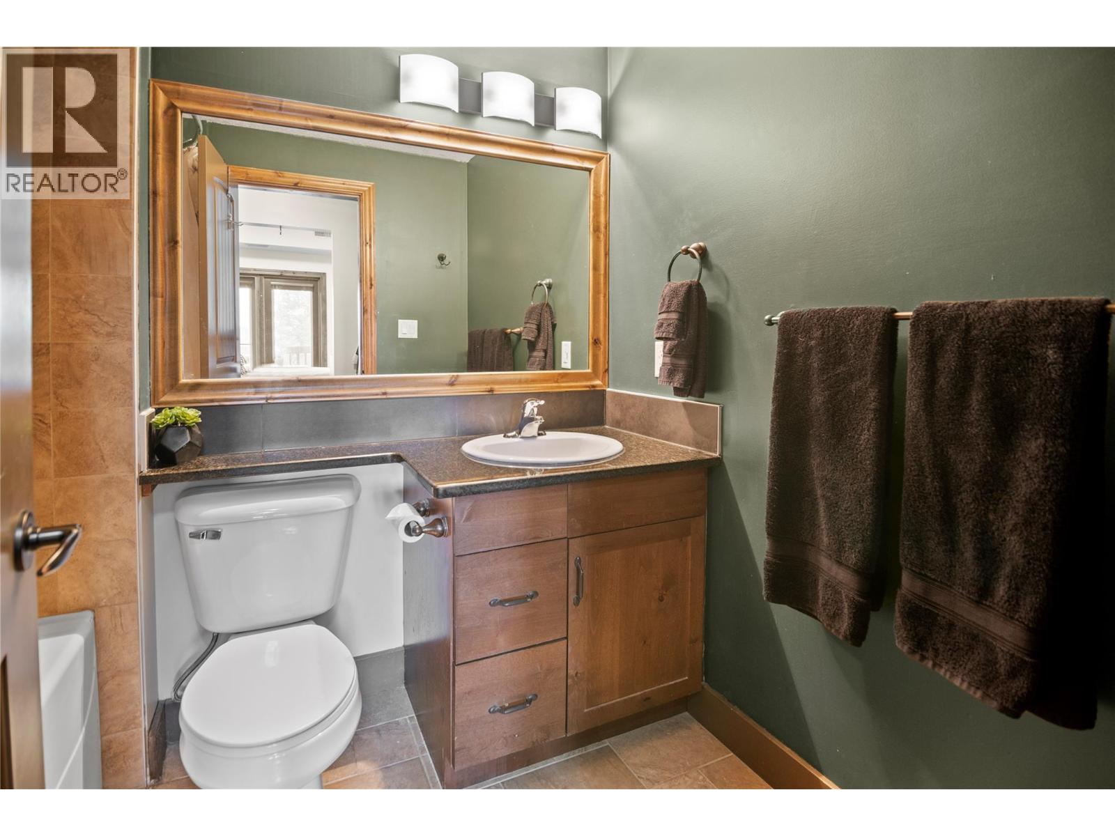 #2206 7495 Columbia Avenue - 9
