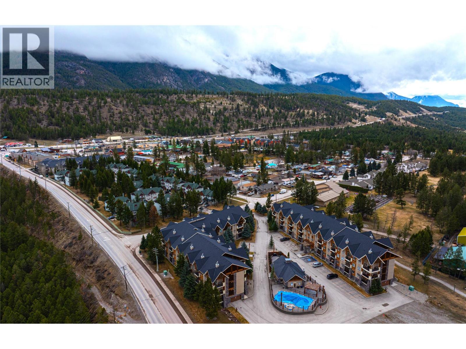 #2206 7495 COLUMBIA AVENUE - 43