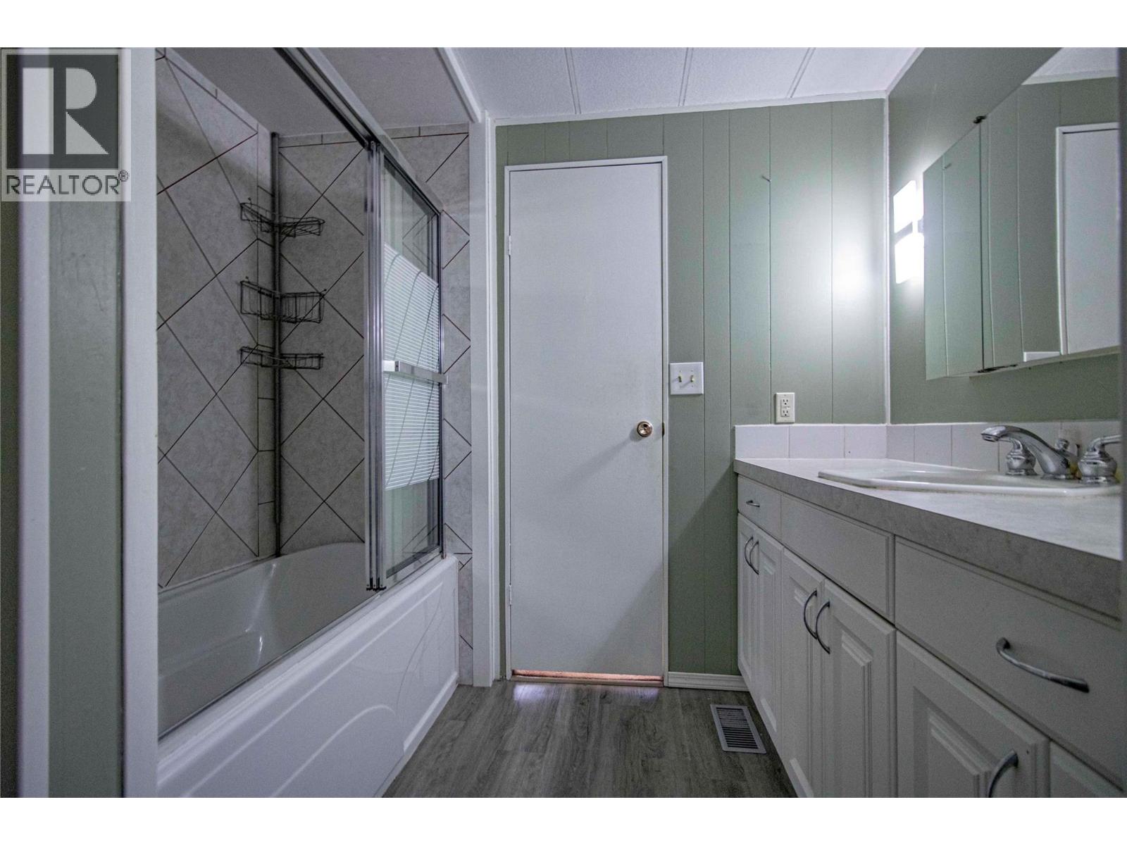 7171 ISLAND WAY Road, Oliver