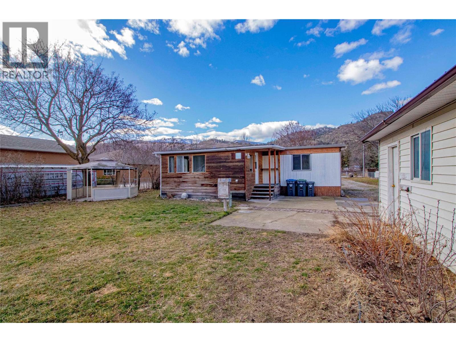 7171 ISLAND WAY Road, Oliver