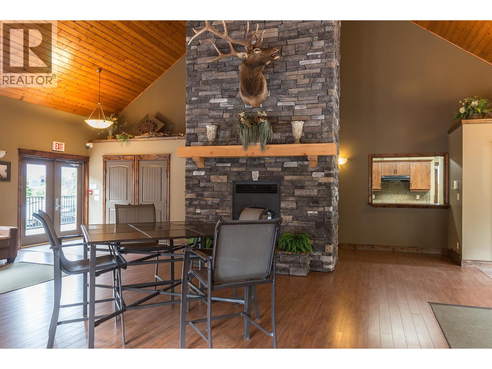 #2206 7495 Columbia Avenue - 39