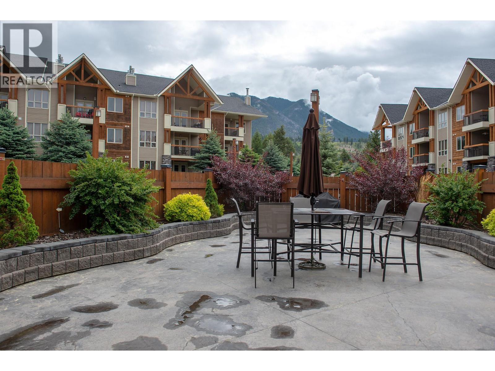 #2206 7495 COLUMBIA AVENUE - 41