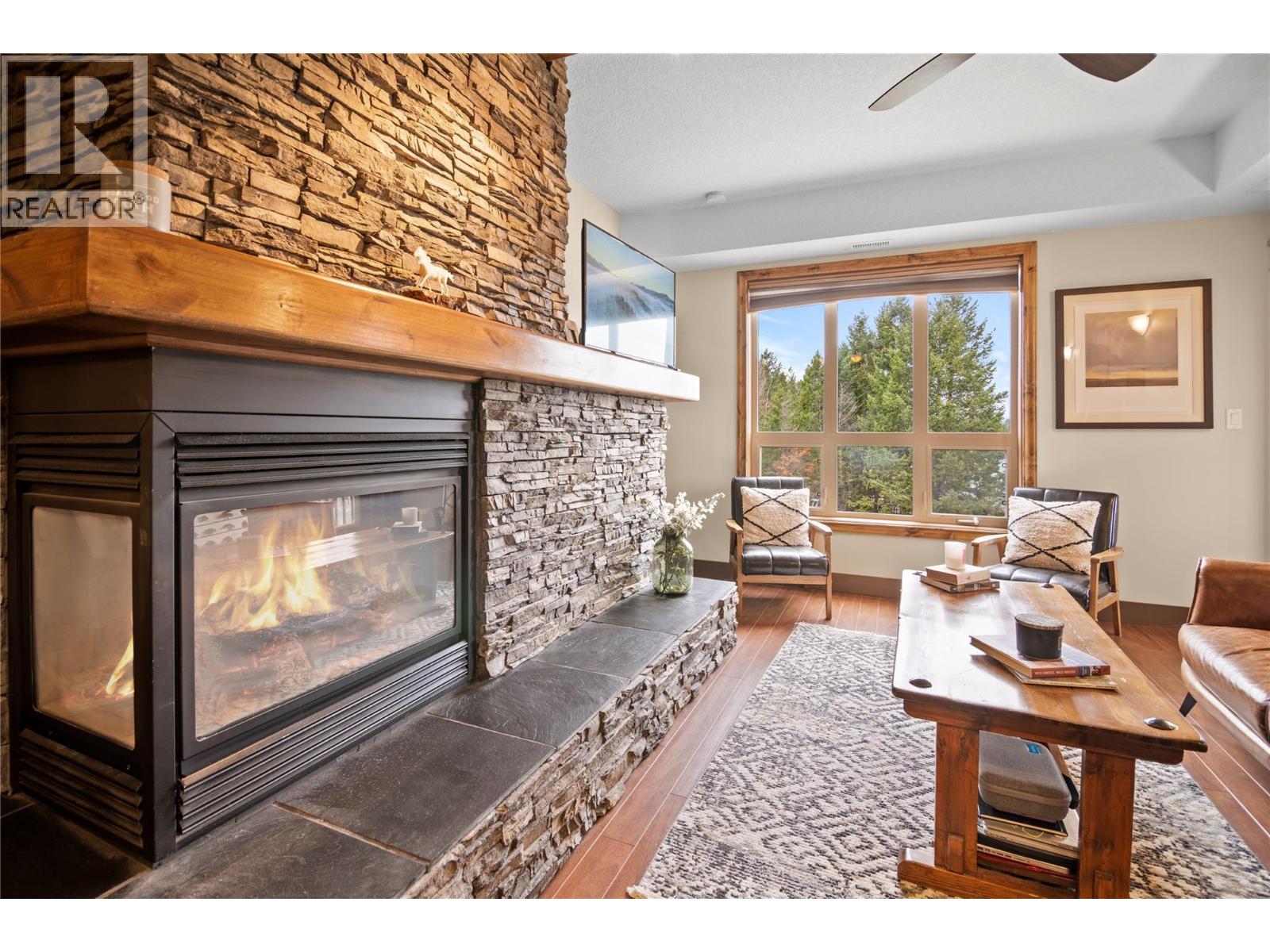 #2206 7495 Columbia Avenue - 3