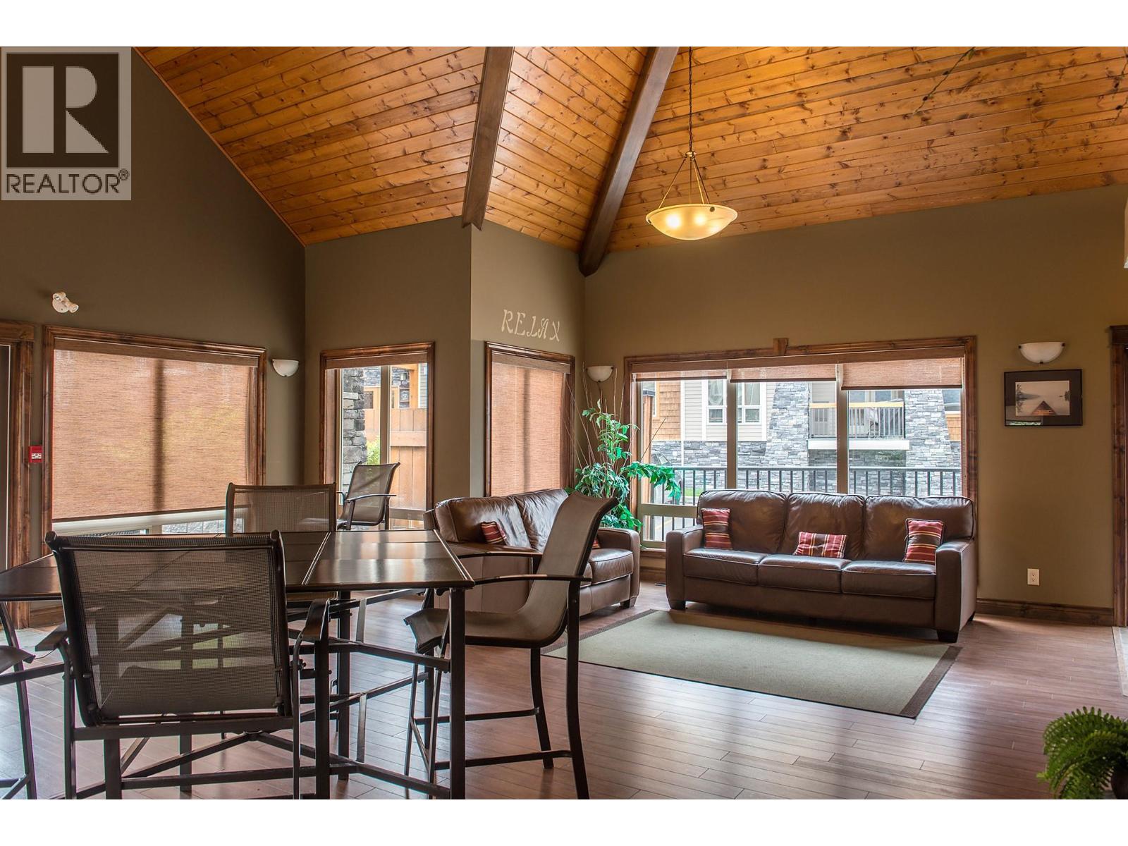 #2206 7495 Columbia Avenue - 40