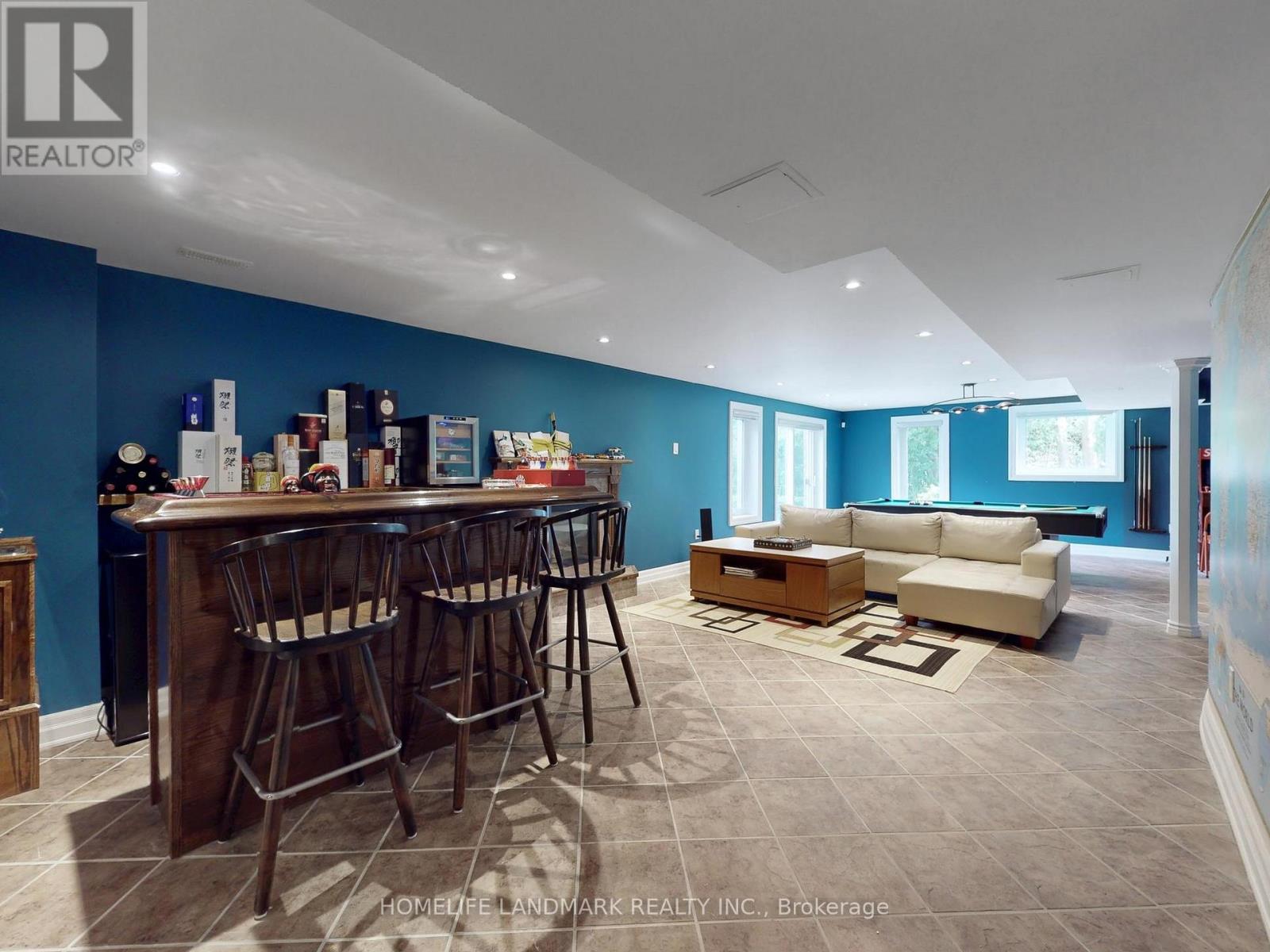 61 SHERRICK DRIVE - 40