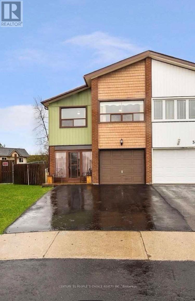32 HORNE DRIVE - 1