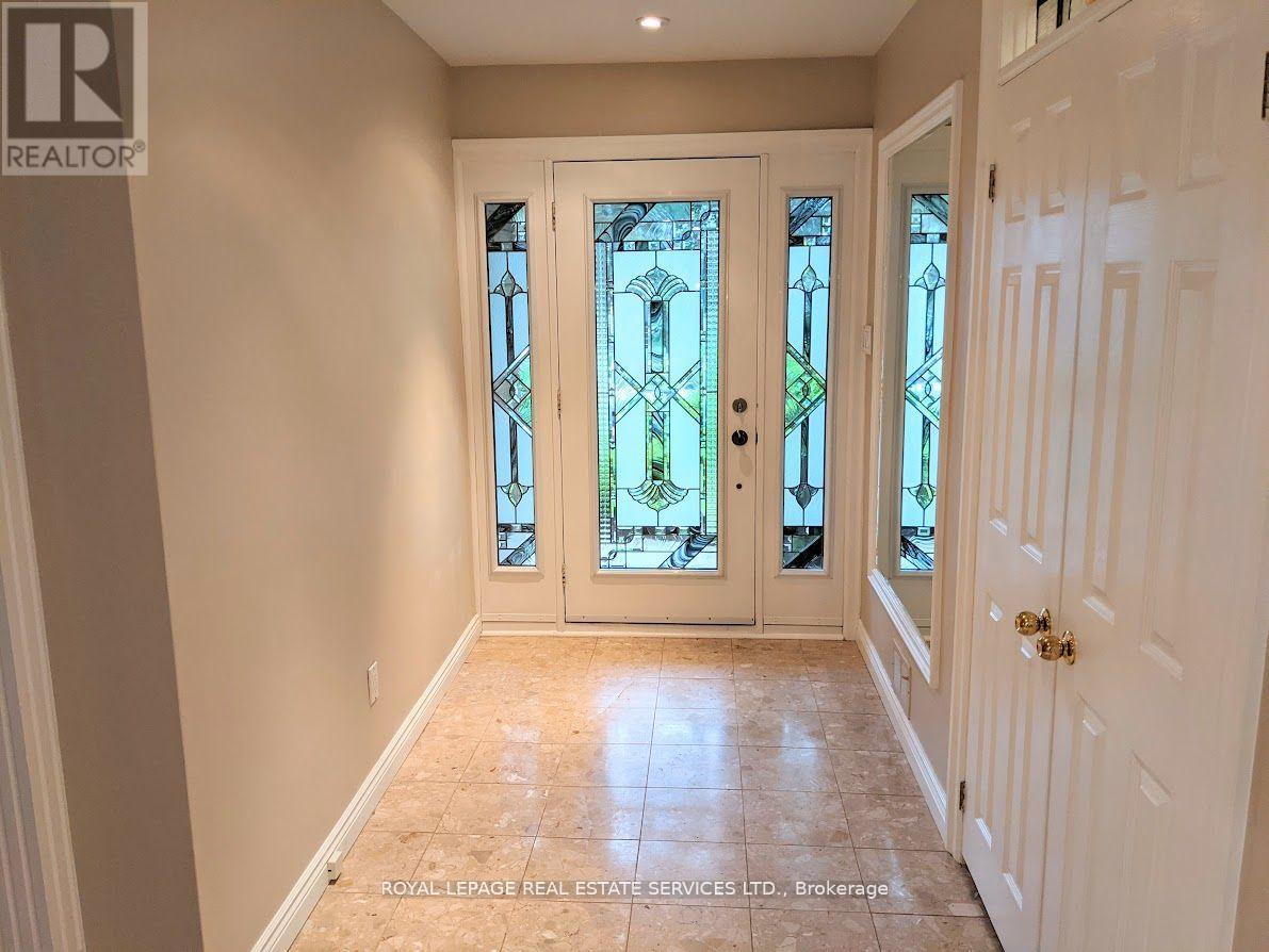 1602 LINCOLNSHIRE BOULEVARD - 6