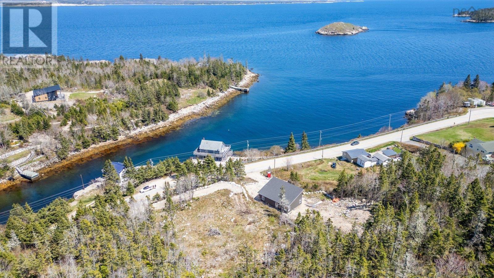 Property 13 of 20 of Highway 329