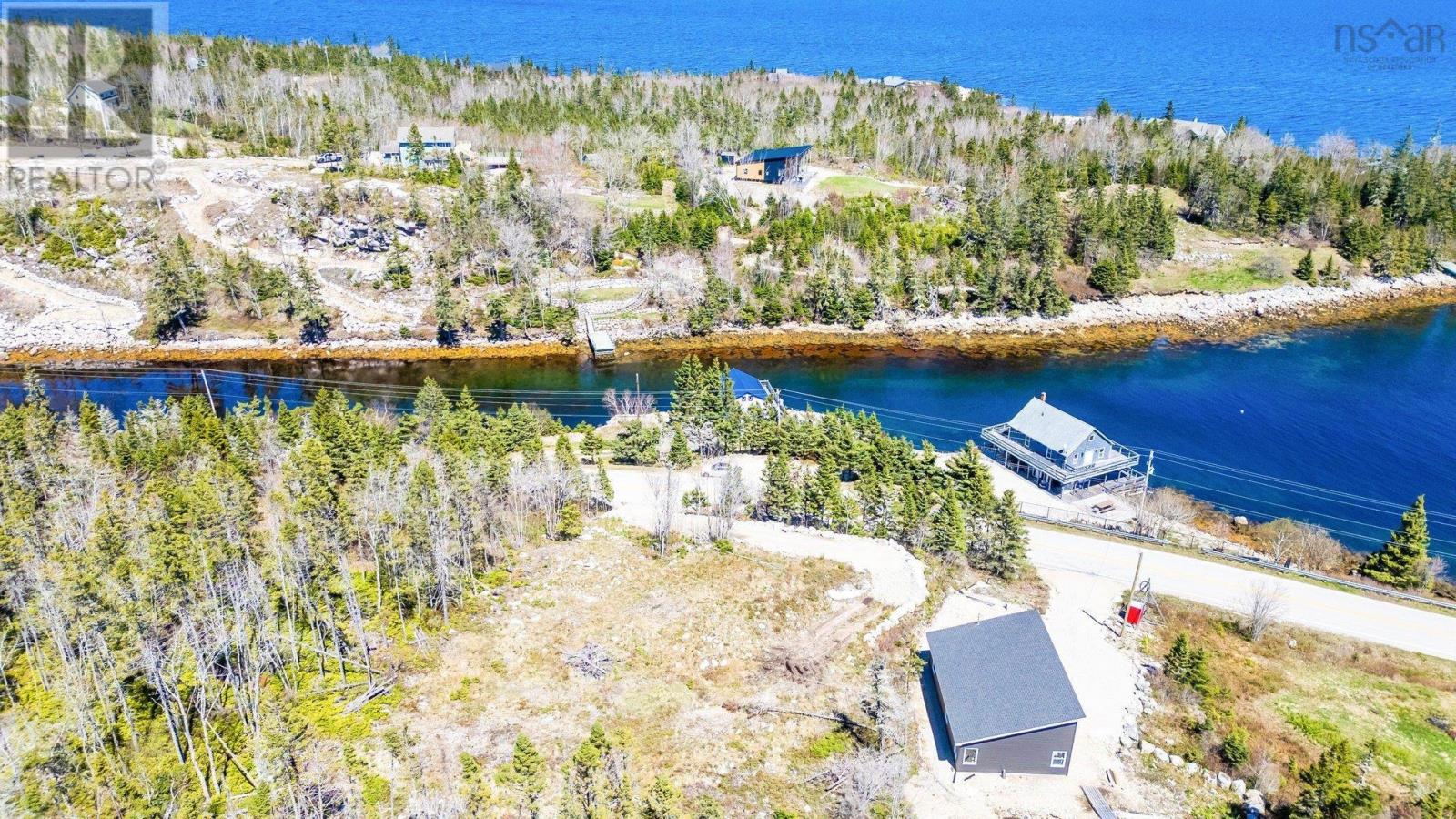 Property 18 of 20 of Highway 329