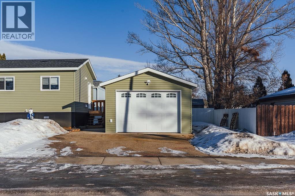 Single Family House Bungalow for Sale in  Parkdale ROAD Saskatoon 