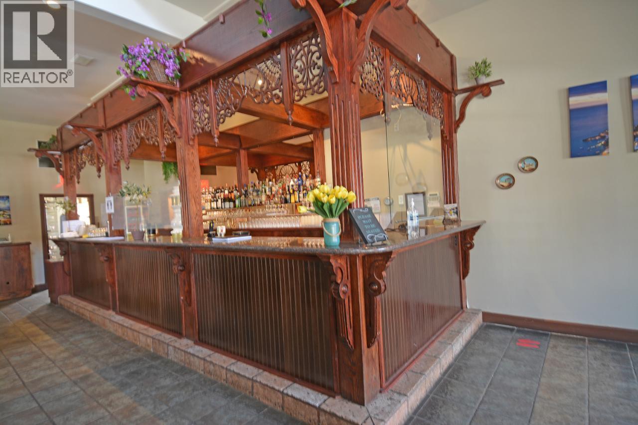  712 NELSON Avenue, Nelson