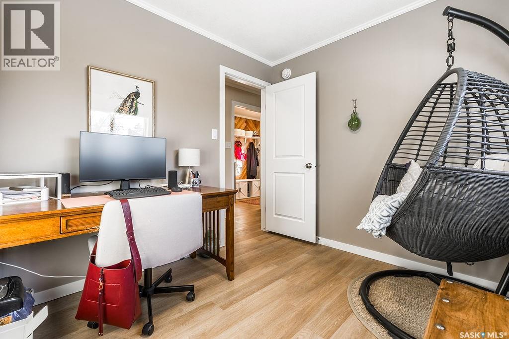 Single Family House Bungalow for Sale in  Parkdale ROAD Saskatoon 