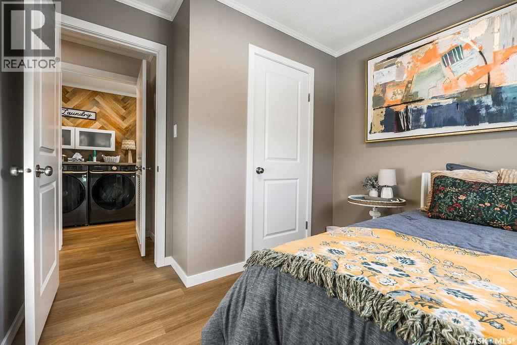 Single Family House Bungalow for Sale in  Parkdale ROAD Saskatoon 