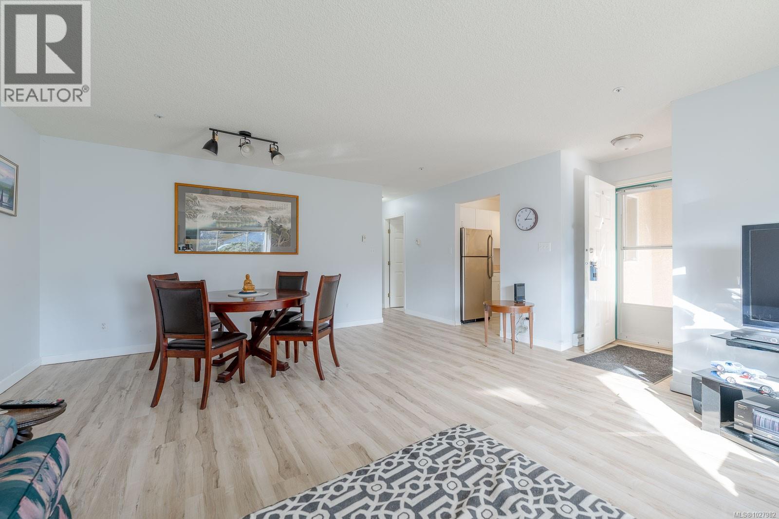 #3 2197 Duggan Rd - 11