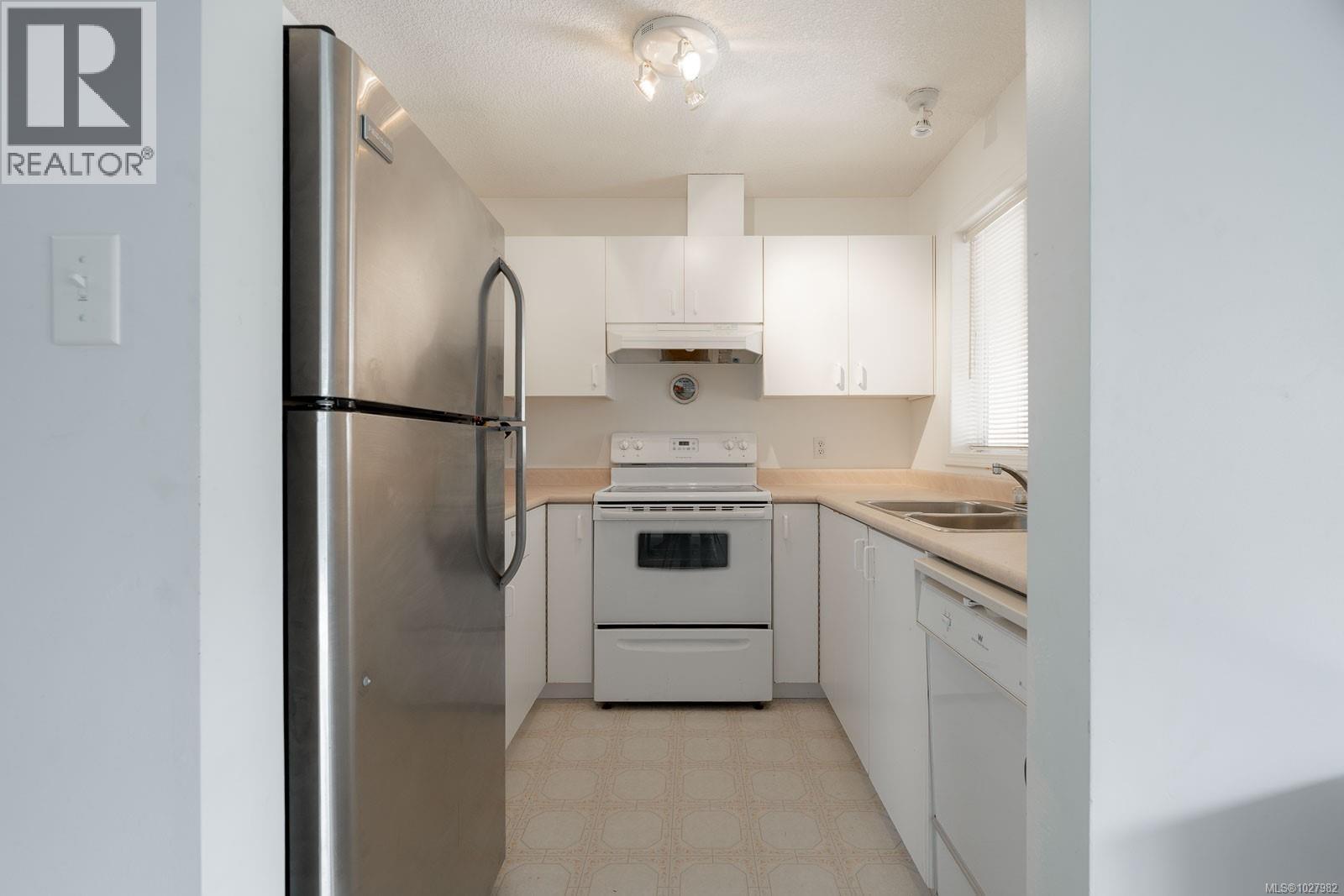 #3 2197 Duggan Rd - 13