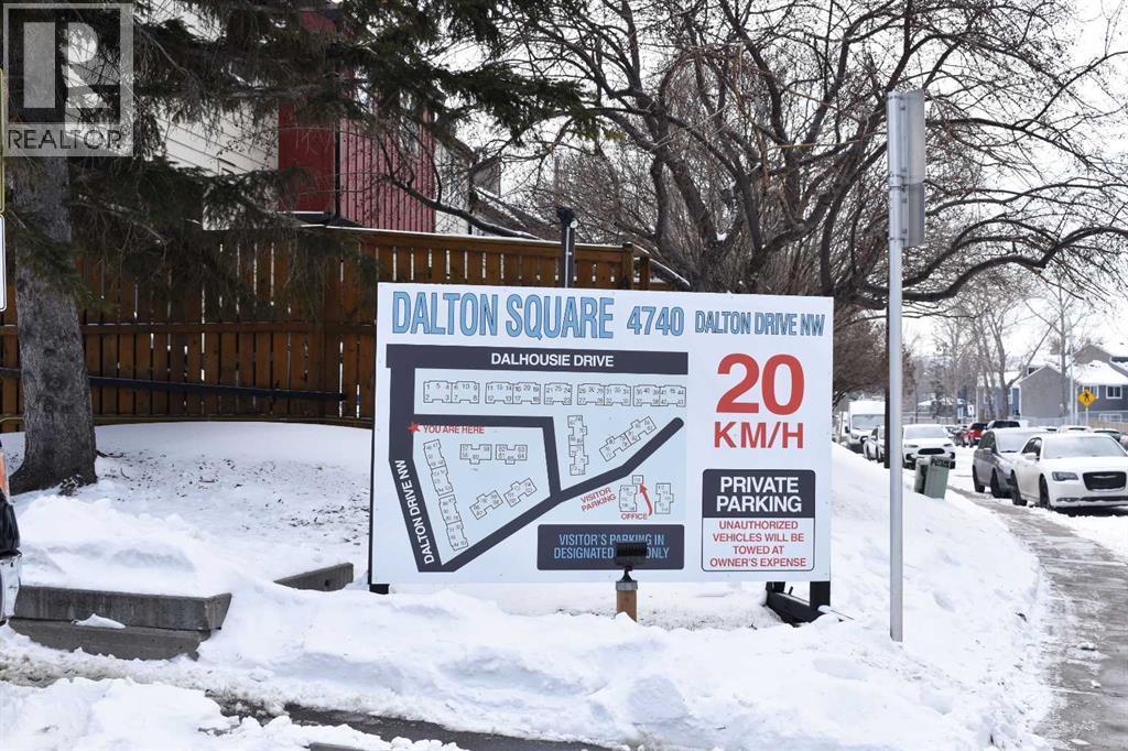 Single Family House for Sale in   Dalton Drive NW Dalhousie Calgary 