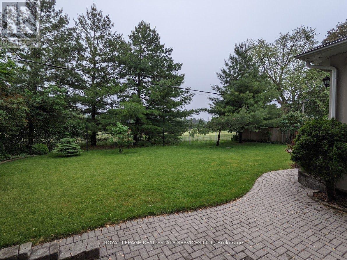 1602 LINCOLNSHIRE BOULEVARD - 33