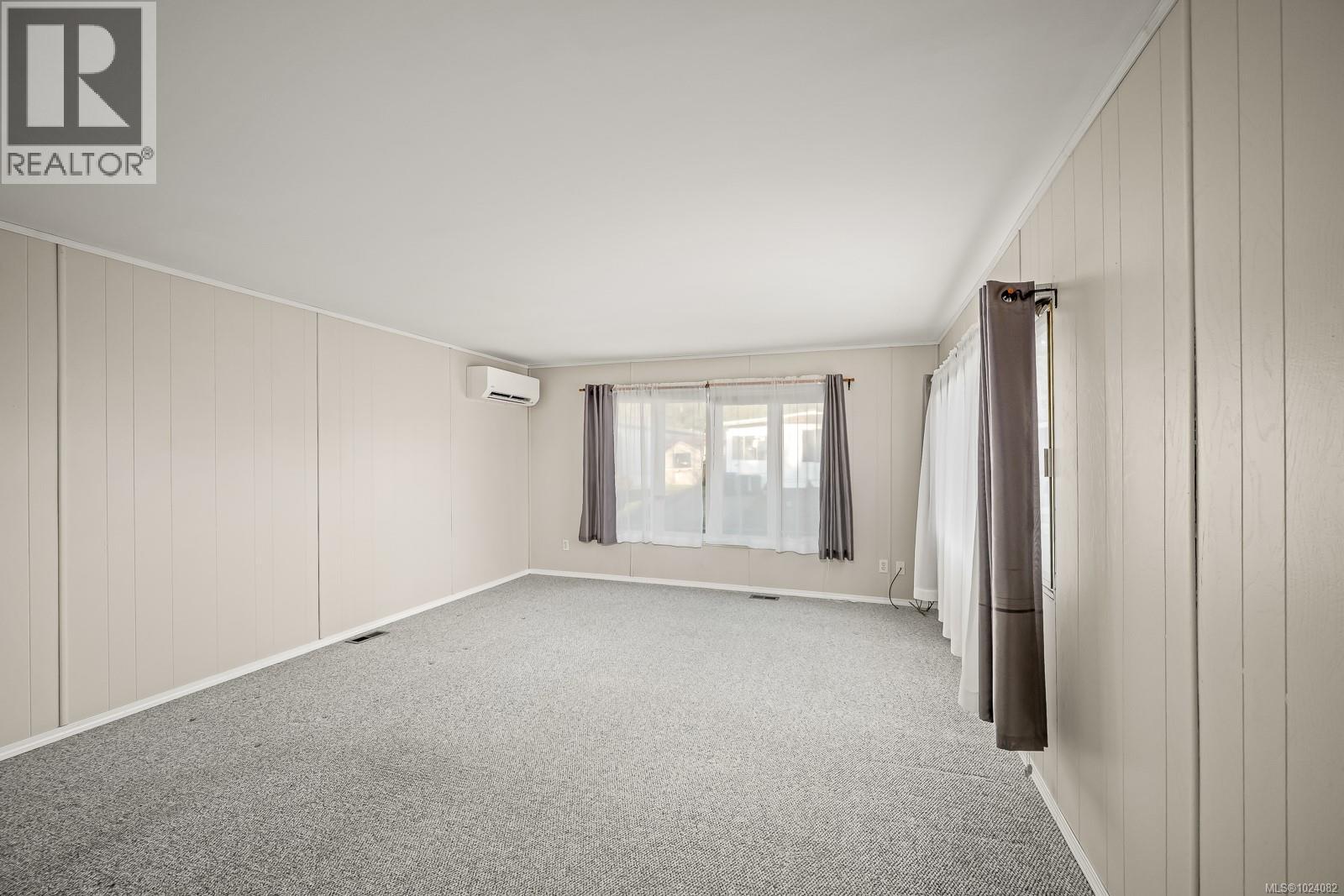 #33 390 COWICHAN AVE - 13