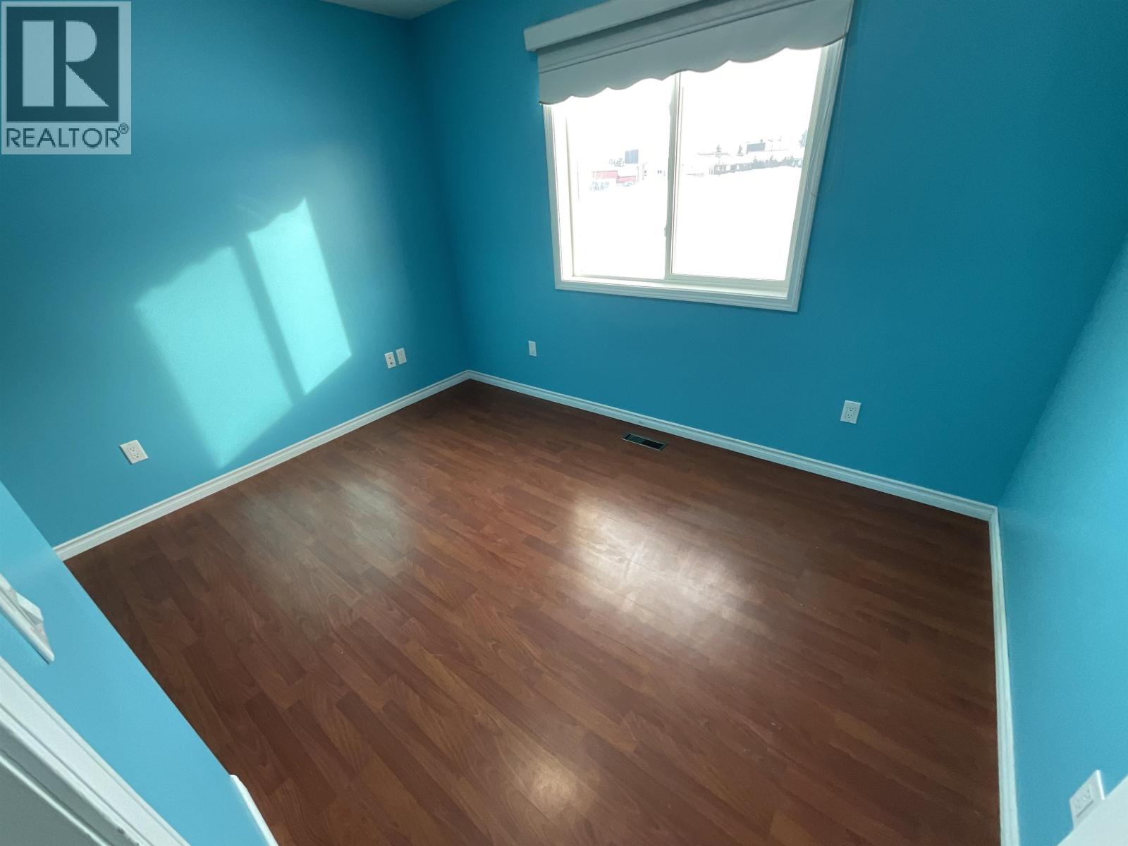 9916 111 AVENUE - 16