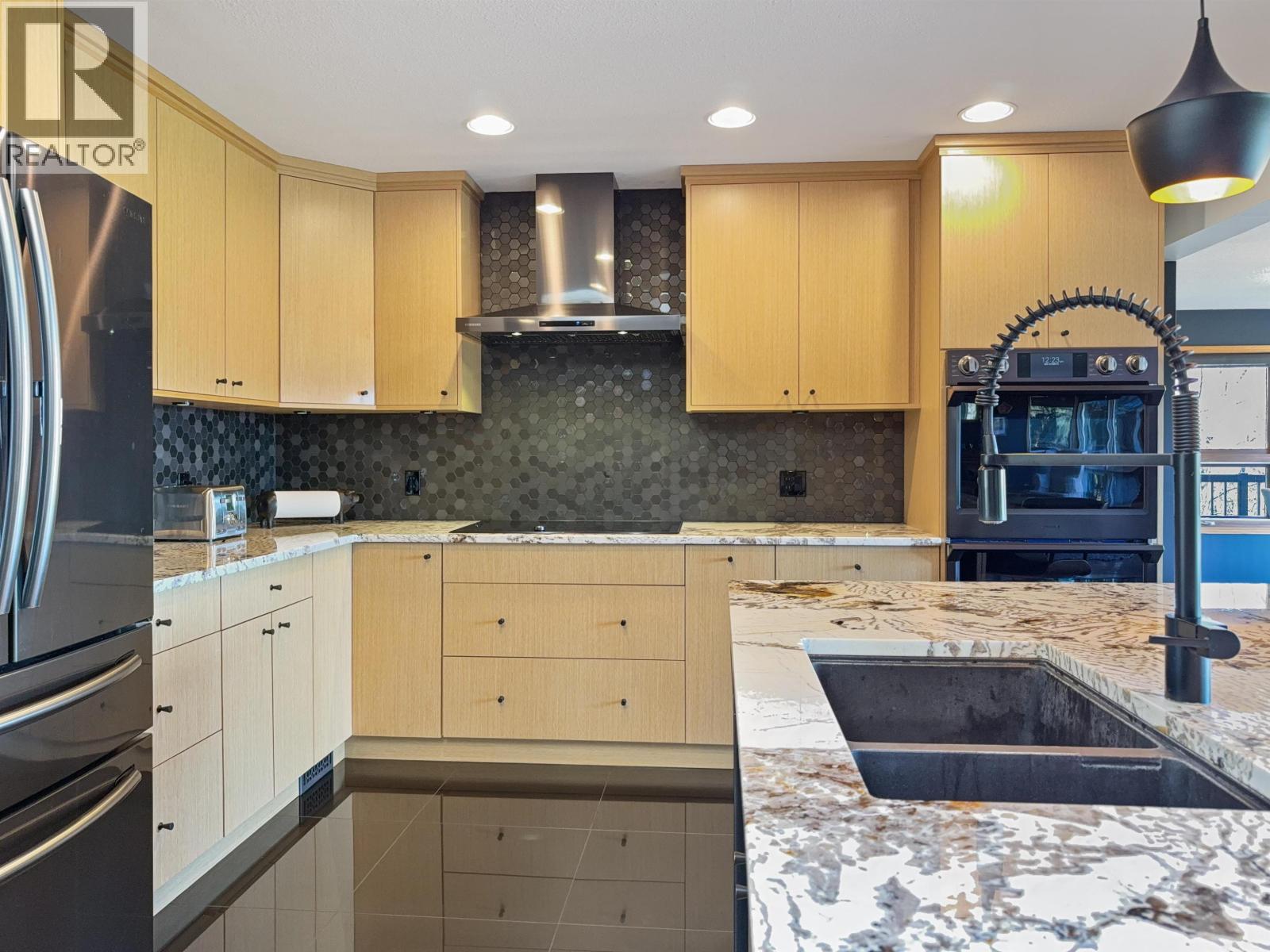 154 COUNTRY CLUB BOULEVARD, Williams Lake