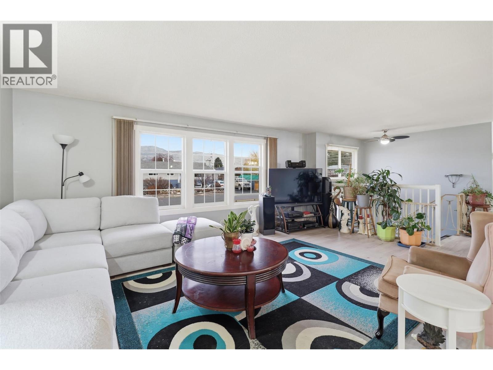 2250 Ponderosa Avenue, Kamloops