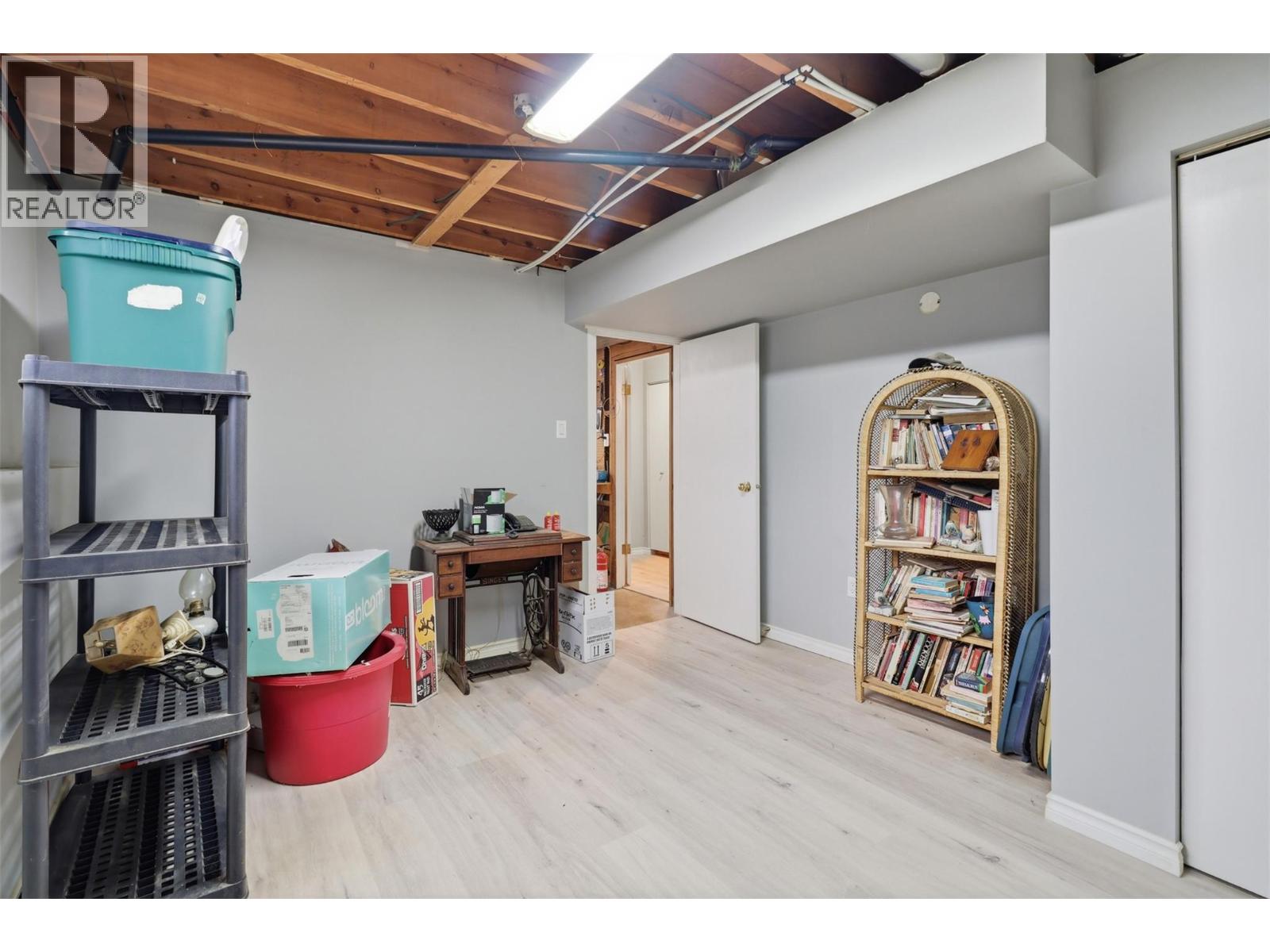 2250 Ponderosa Avenue, Kamloops